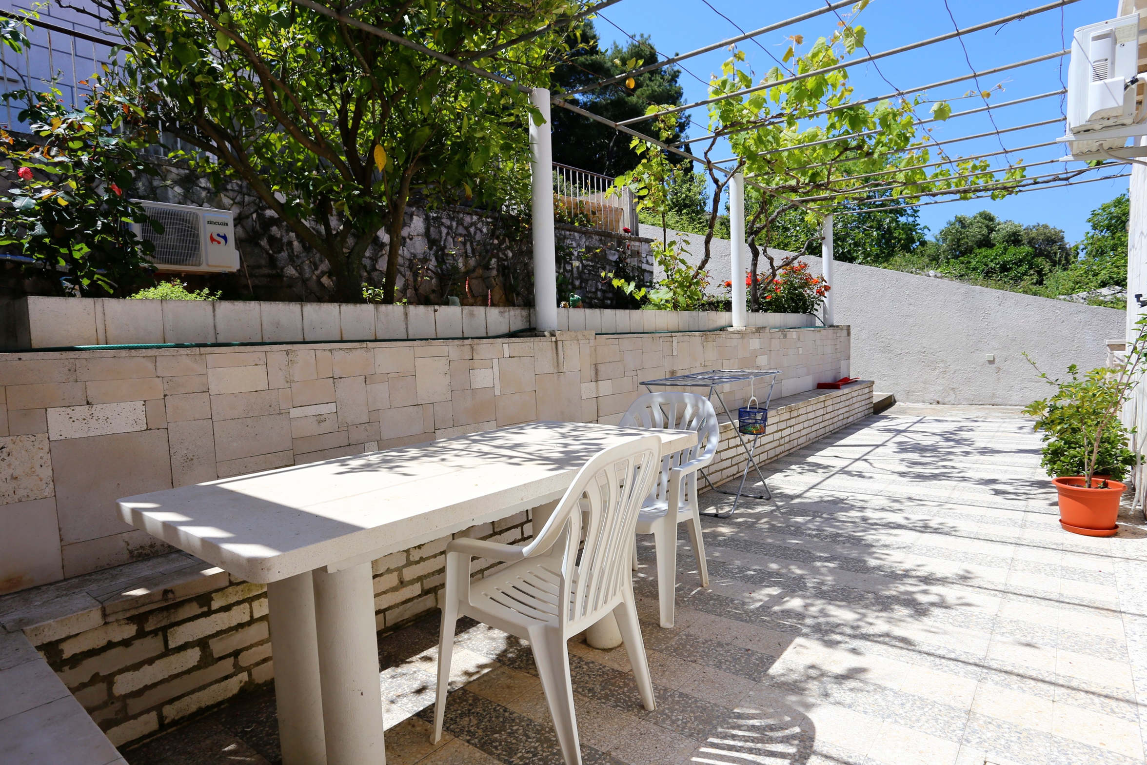 Dvosobni apartman s terasom i pogledom na more Lumbarda, Korčula  A-c