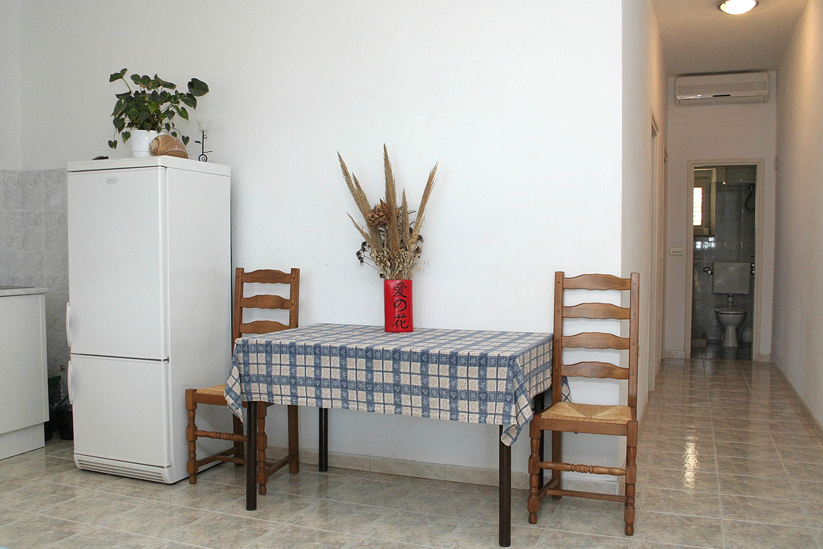 Two bedroom apartment near beach Lumbarda, Korčula (A-4358-a) Two bedroom apartment near beach Lumbarda, Korčula (A-4358-a)