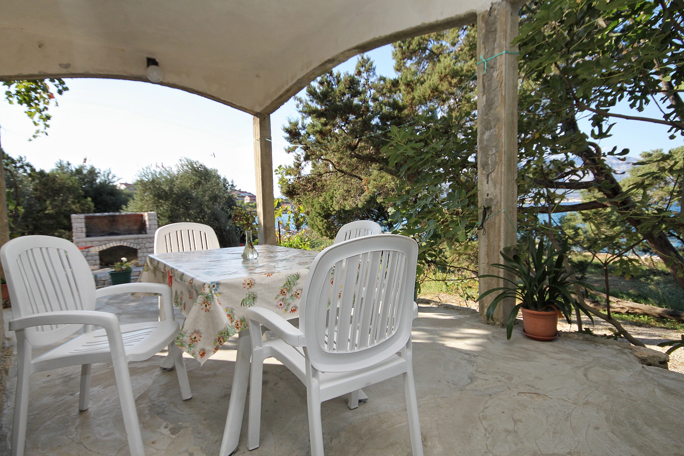 Two bedroom apartment near beach Lumbarda, Korčula  A-b