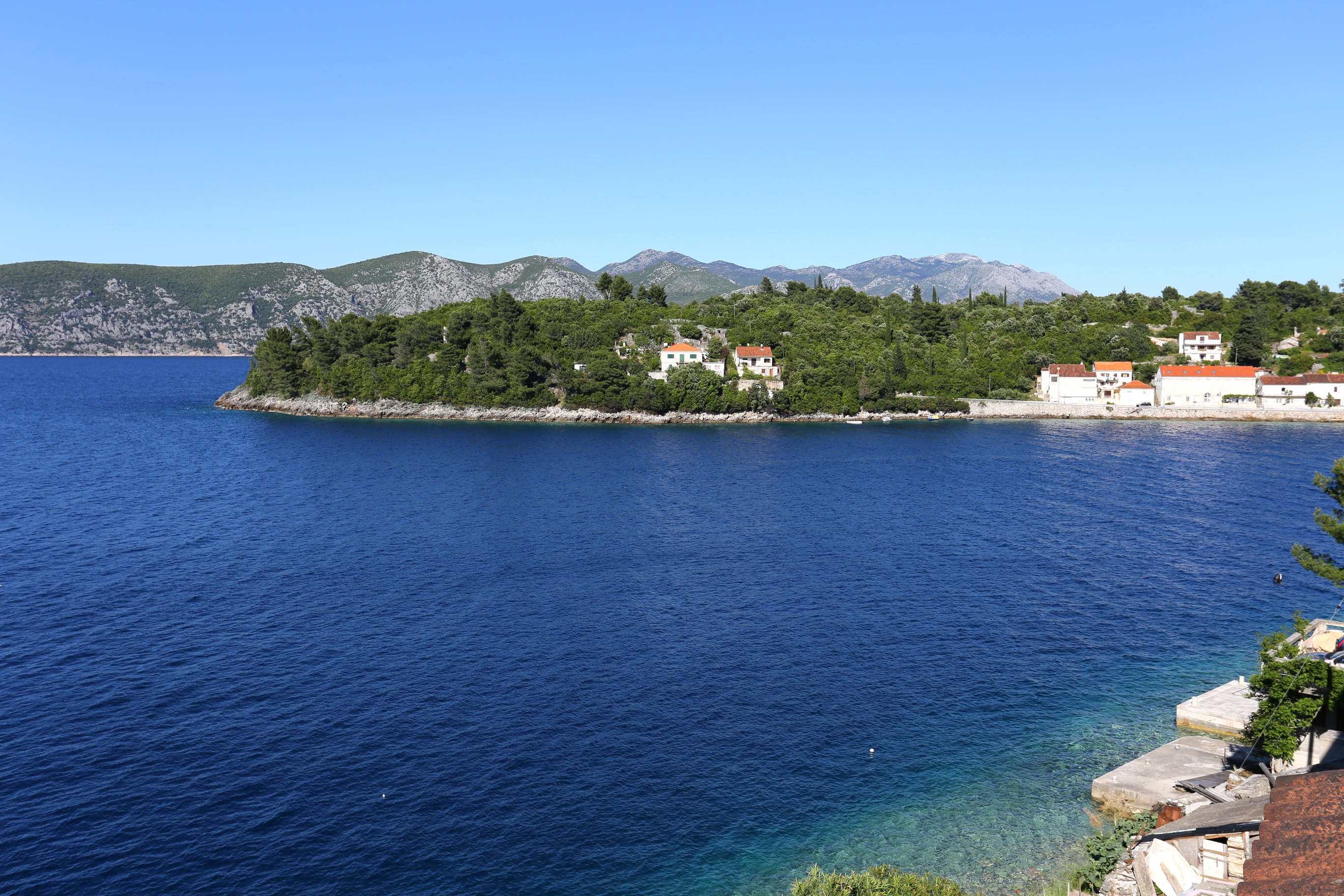 One bedroom apartment near beach Račišće, Korčula  A-b
