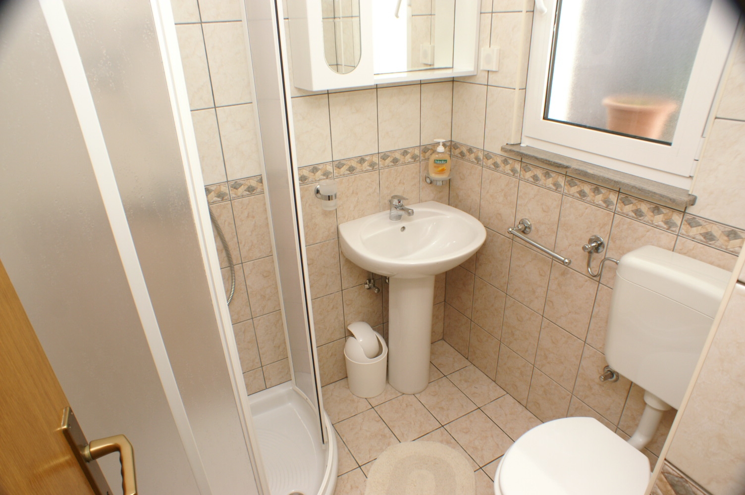 Two bedroom apartment with terrace and sea view Lumbarda, Korčula  A-b