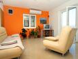 Living room Lumbarda, Living room in the apartment, air condition available and WiFi.