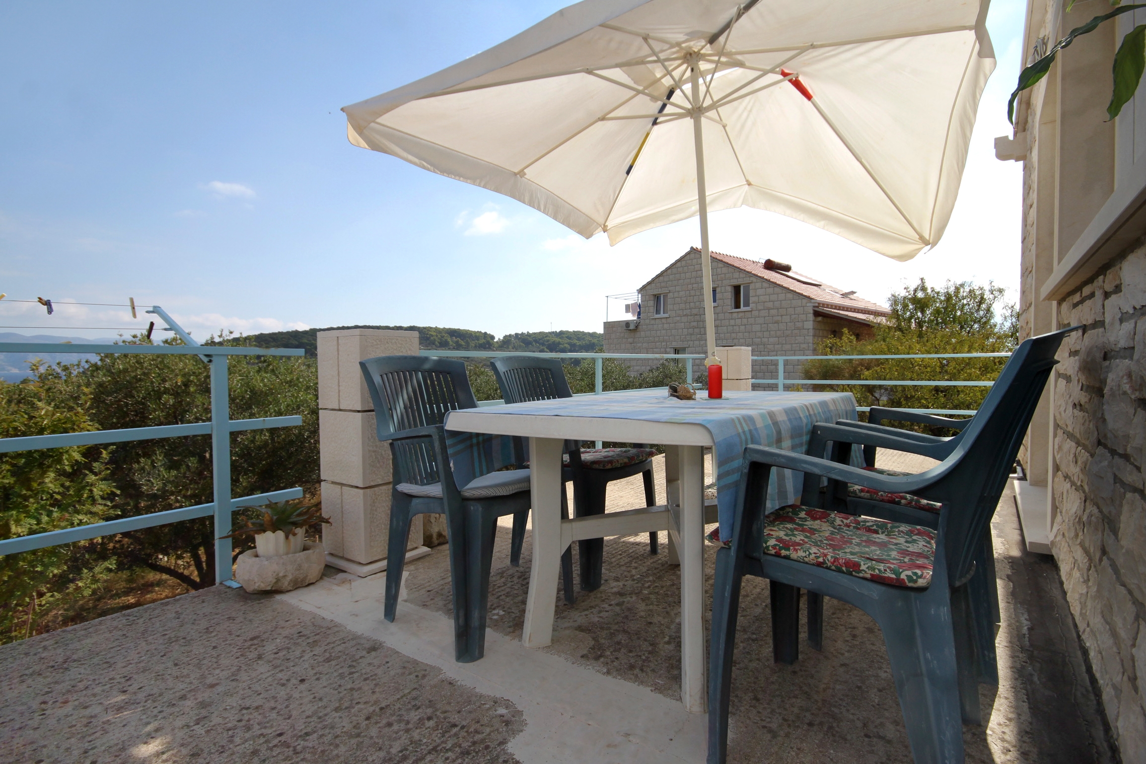 Two bedroom apartment with terrace and sea view Lumbarda, Korčula  A-a