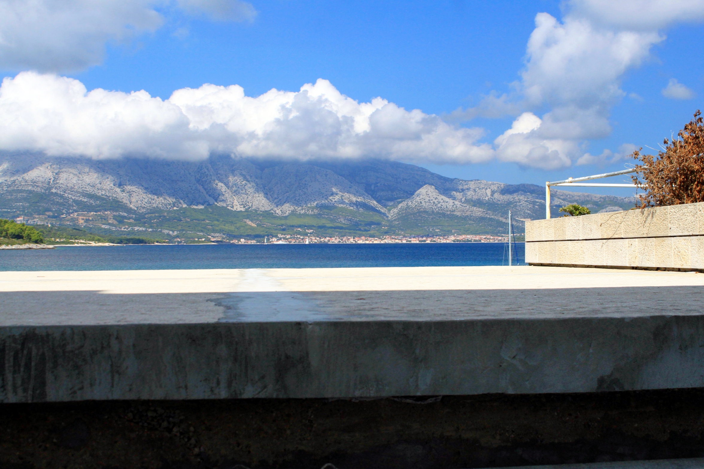 One bedroom apartment near beach Lumbarda, Korčula  A-d
