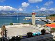 Lumbarda, Korčula, Courtyard 4378 - Apartments near sea with sandy beach.