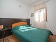 Veli Rat, Dormitor 2 în unitate de cazare tip apartment, animale de companie sunt acceptate şi WiFi.