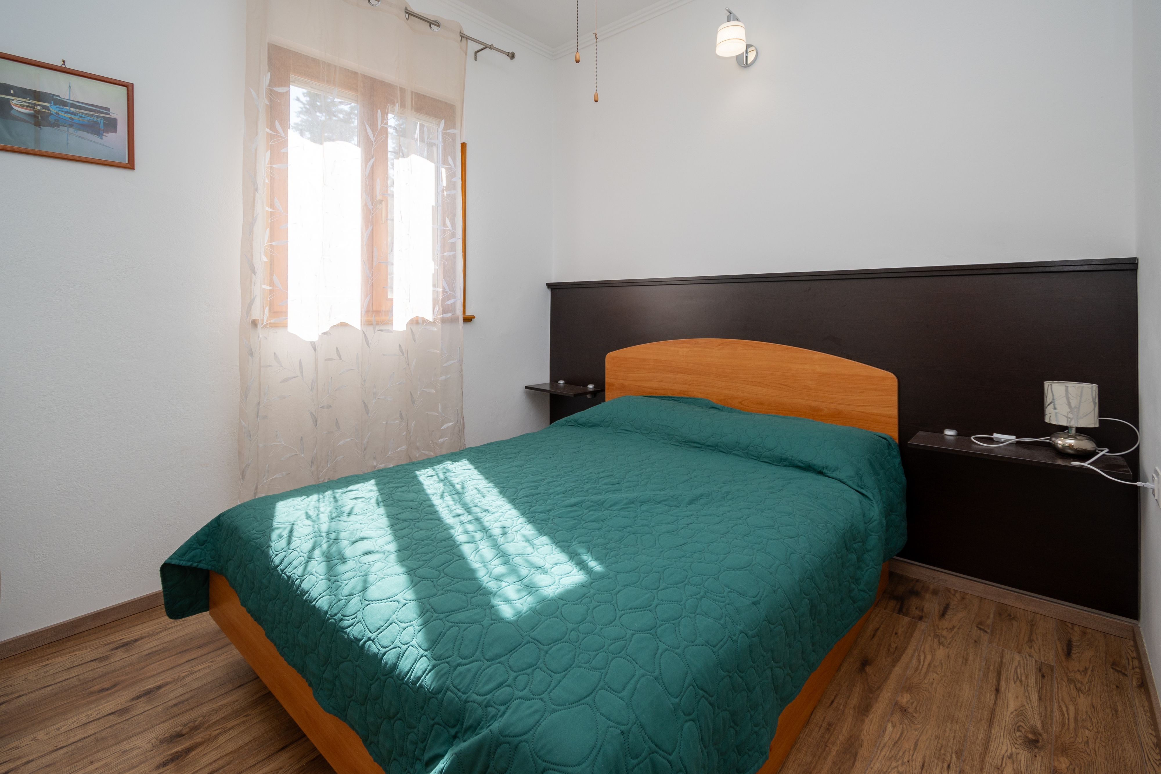 Two bedroom apartment near beach Veli Rat, Dugi otok  A-a