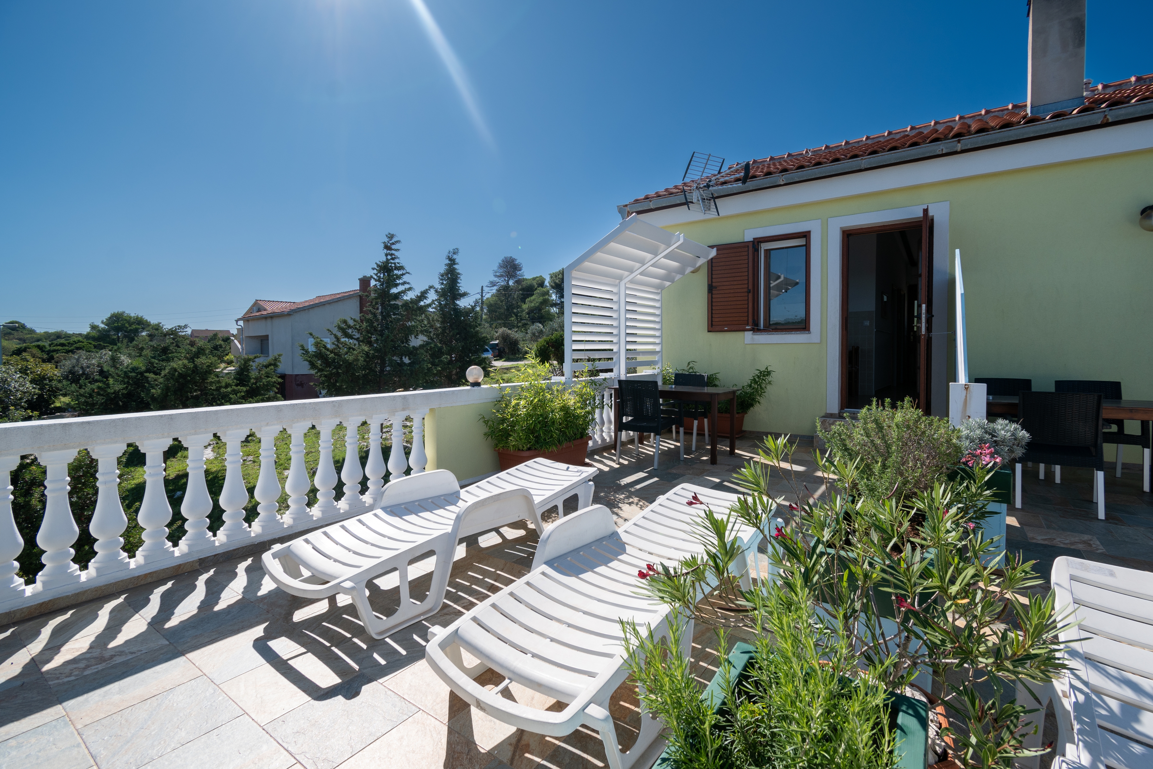 One bedroom apartment near beach Veli Rat, Dugi otok  A-b