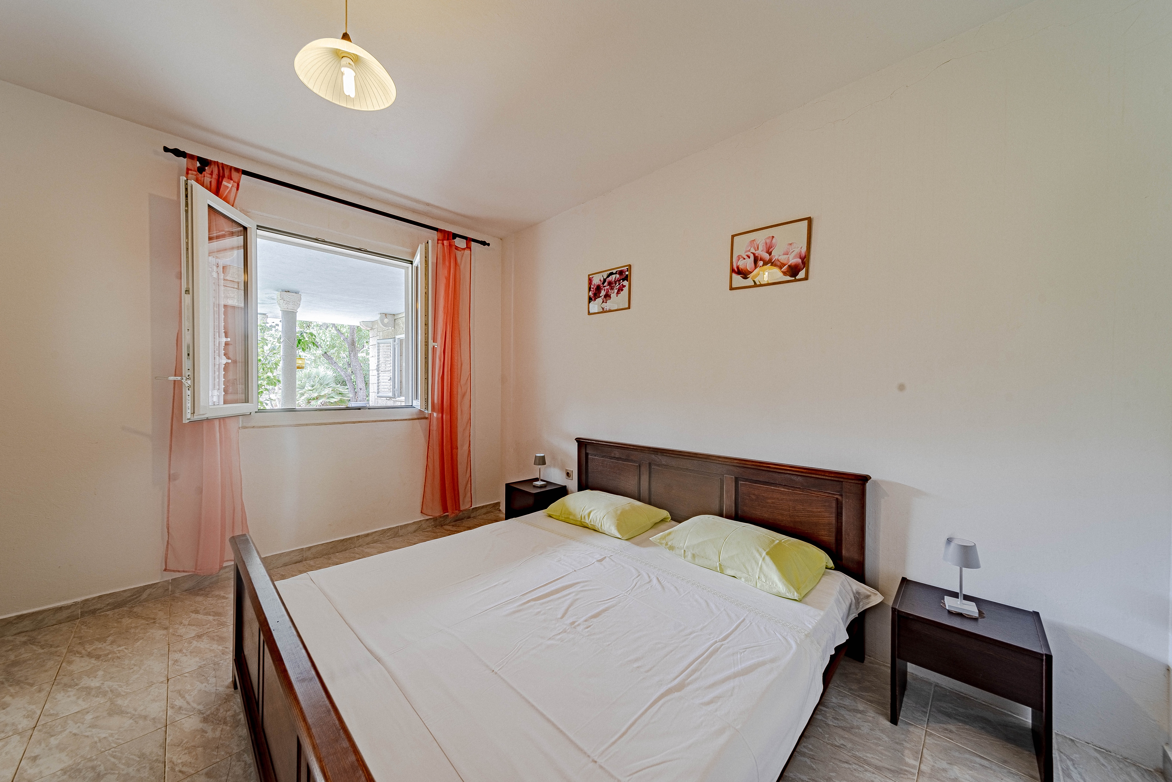 Four bedroom house near beach Cove Rasohatica, Korčula  K