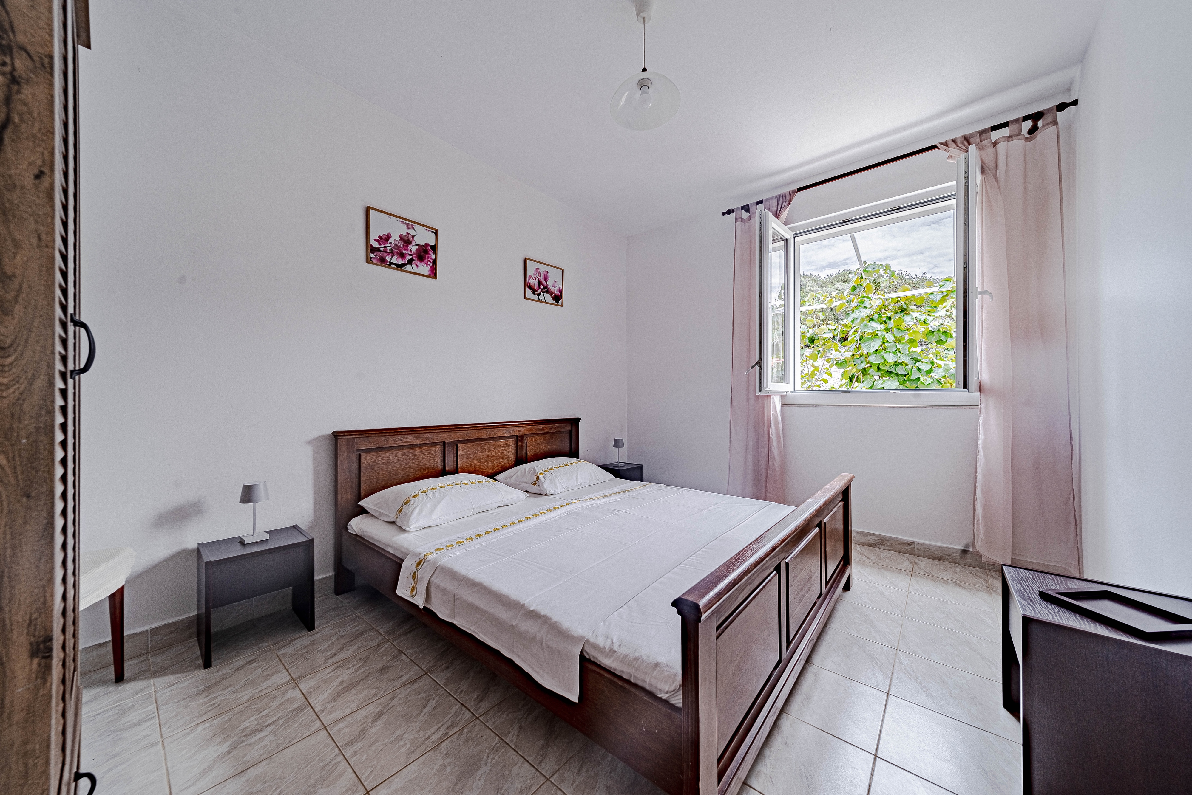 Four bedroom house near beach Cove Rasohatica, Korčula  K