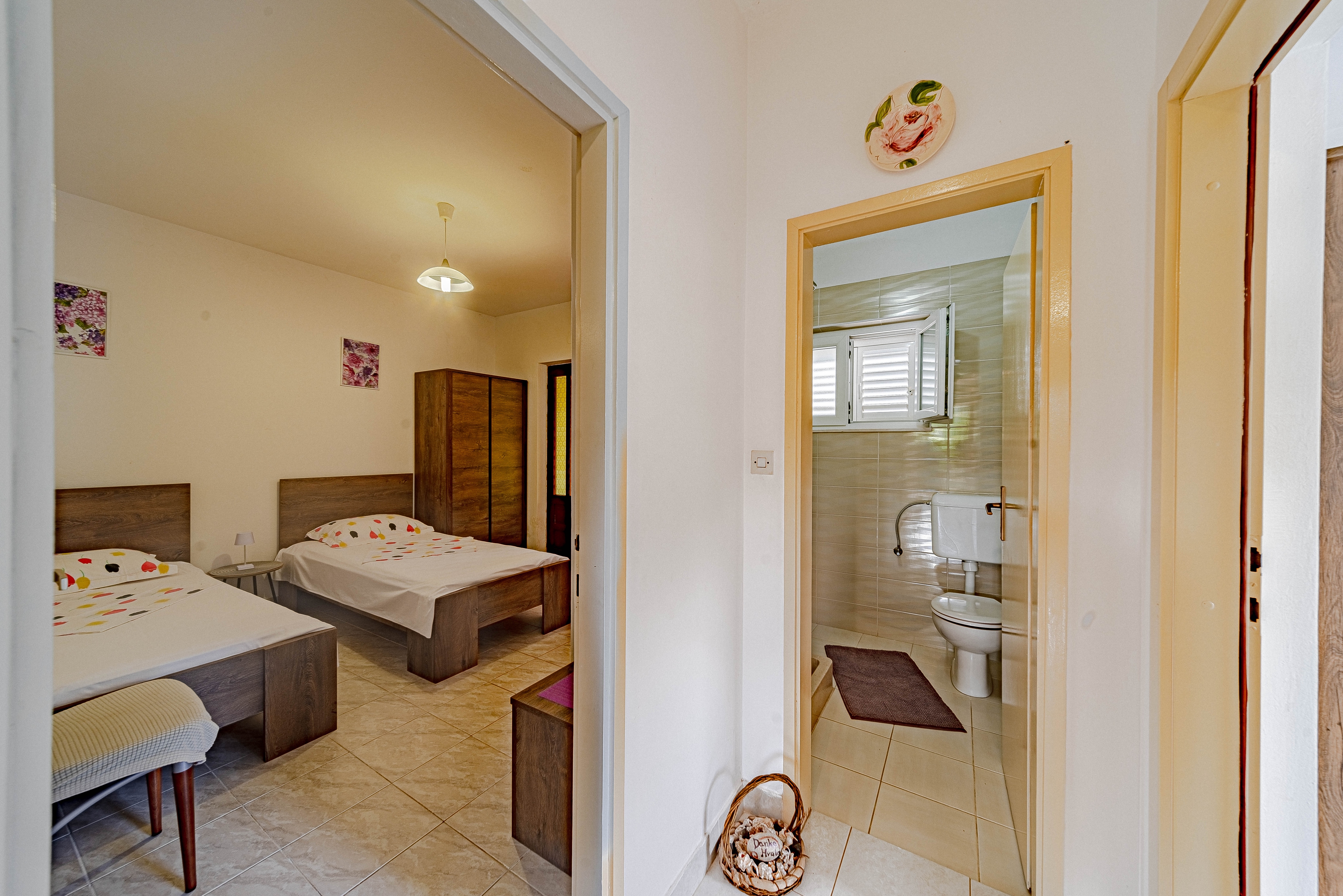 Four bedroom house near beach Cove Rasohatica, Korčula  K