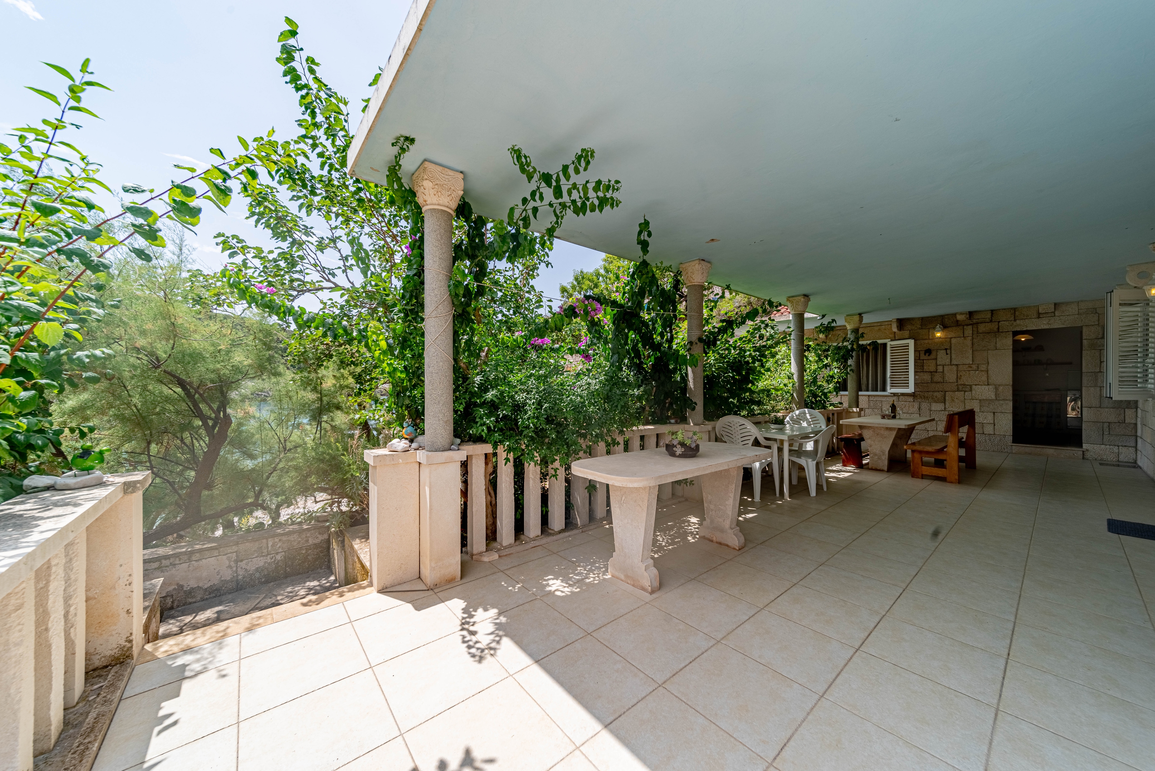 Four bedroom house near beach Cove Rasohatica, Korčula  K