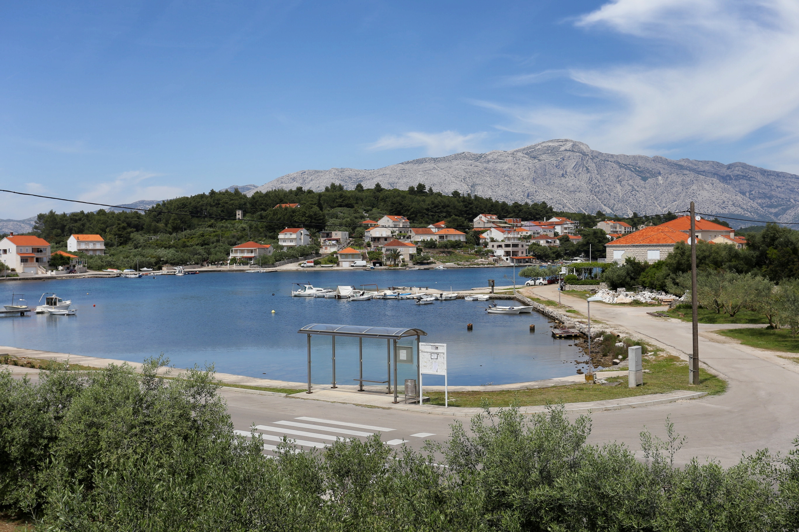 Two bedroom apartment with terrace and sea view Lumbarda, Korčula  A-e