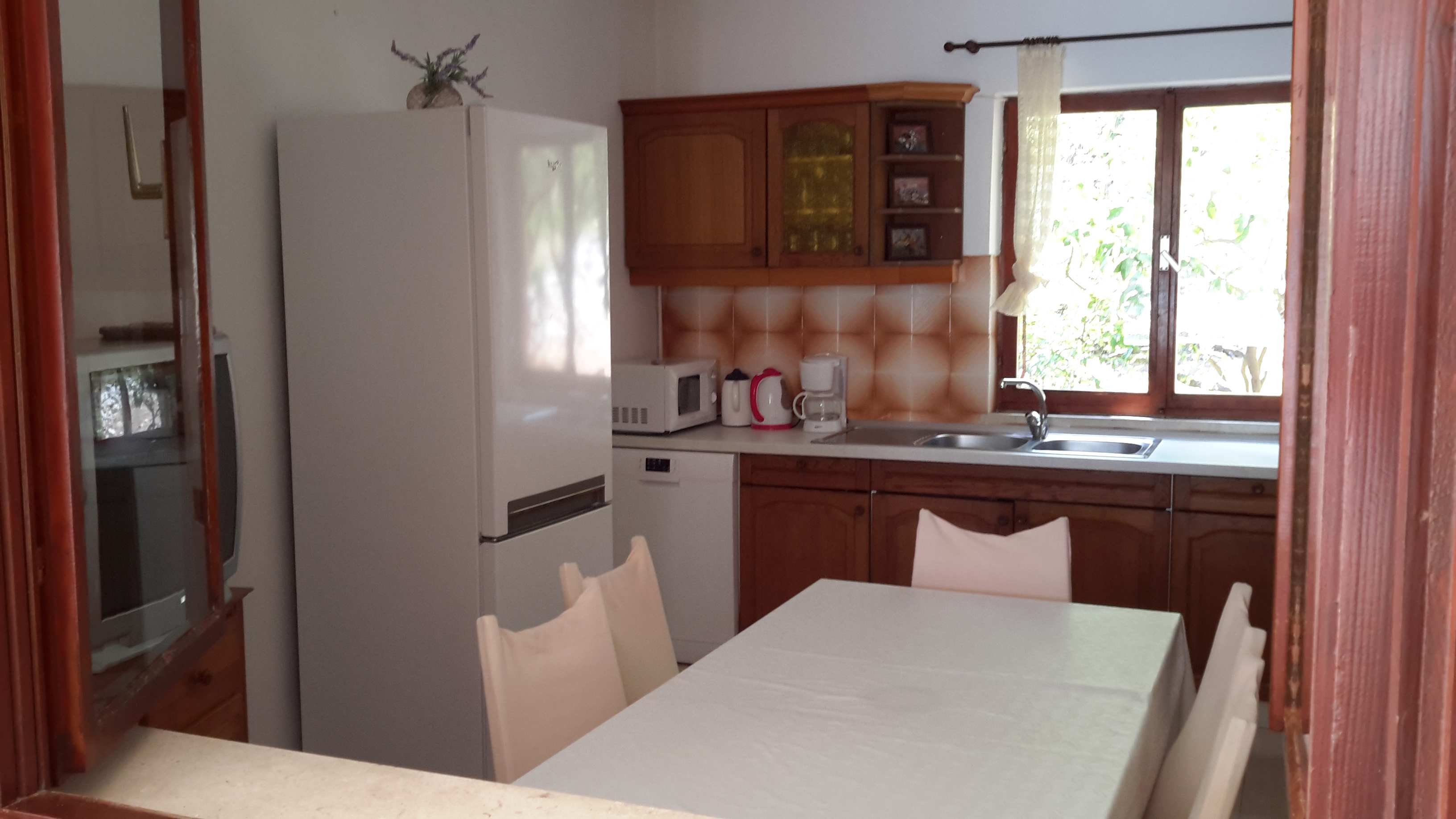Four-bedroom apartment with terrace and sea view Lumbarda, Korčula (A-4404-c)