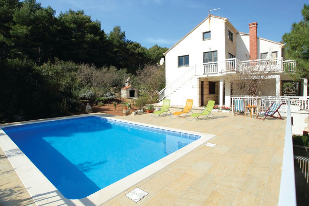 One bedroom apartment with terrace and sea view Lumbarda, Korčula (A-4404-b) One bedroom apartment with terrace and sea view Lumbarda, Korčula (A-4404-b)