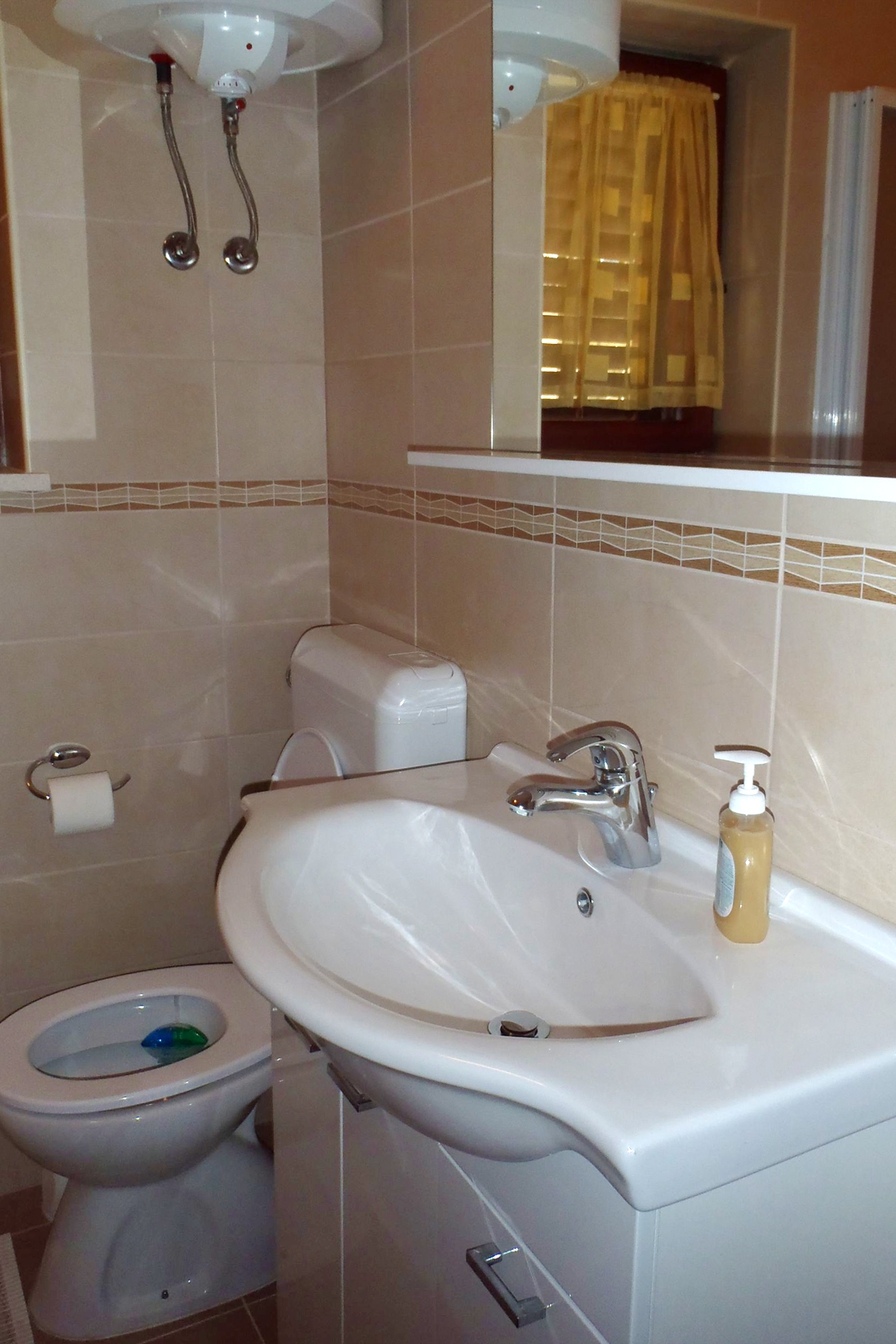 Three bedroom apartment near beach Korčula  A-a