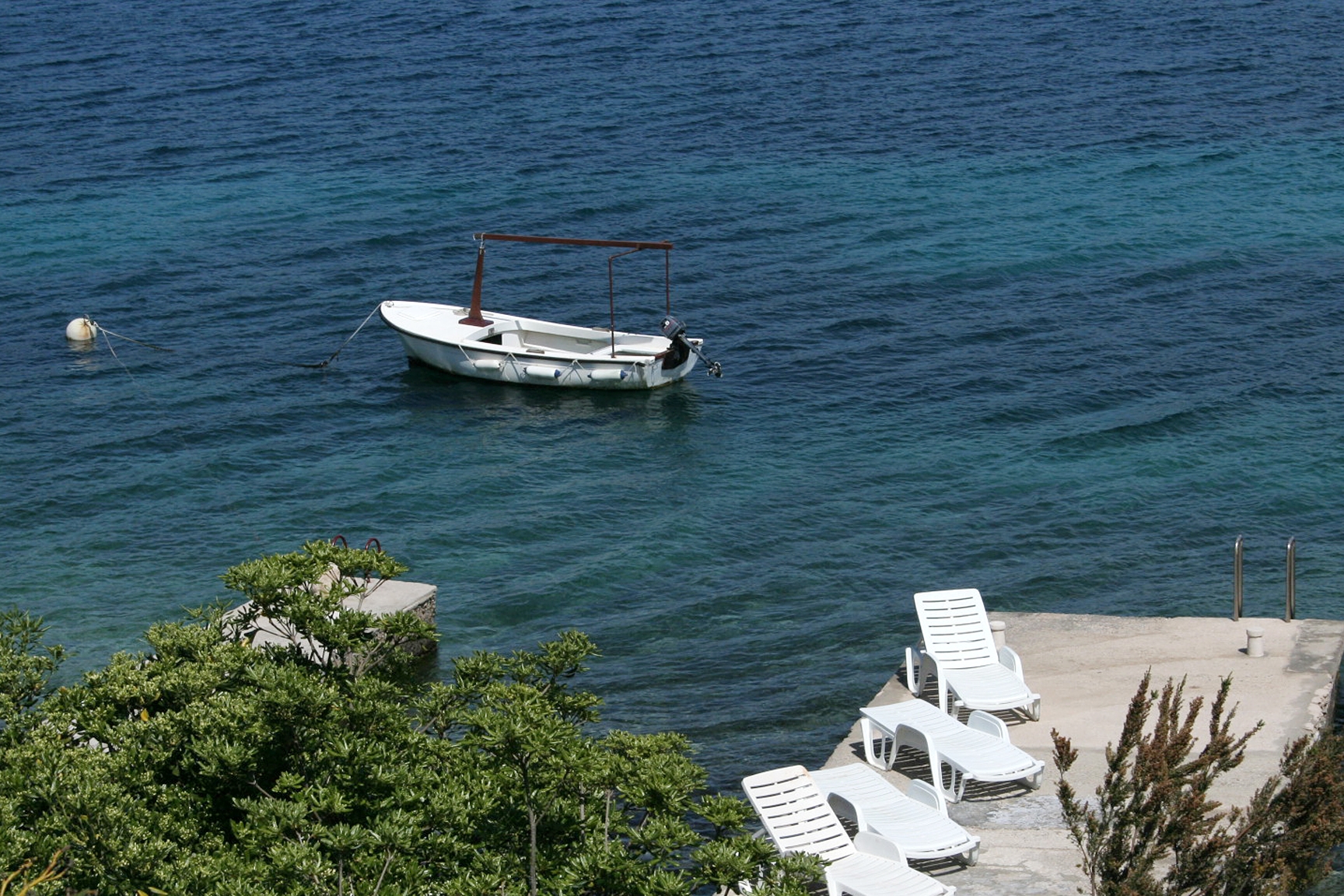 Three bedroom apartment near beach Korčula  A-a