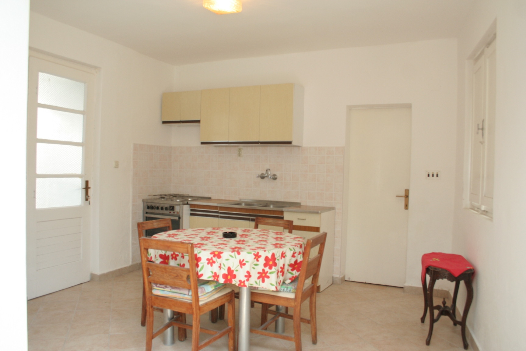 Two bedroom apartment with terrace and sea view Brna, Korčula (A-4415-b)