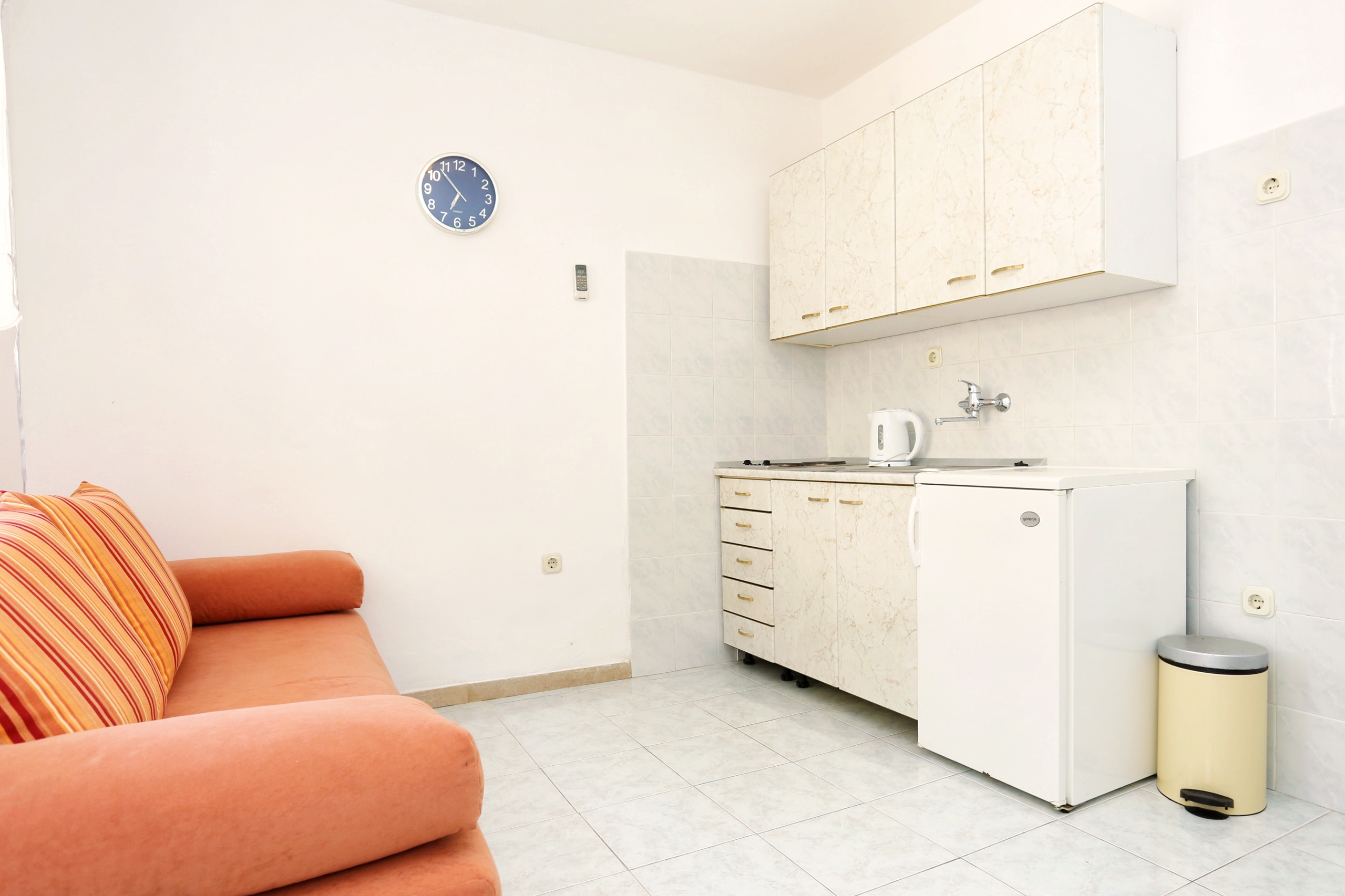 One bedroom apartment with terrace and sea view Lumbarda, Korčula  A-c