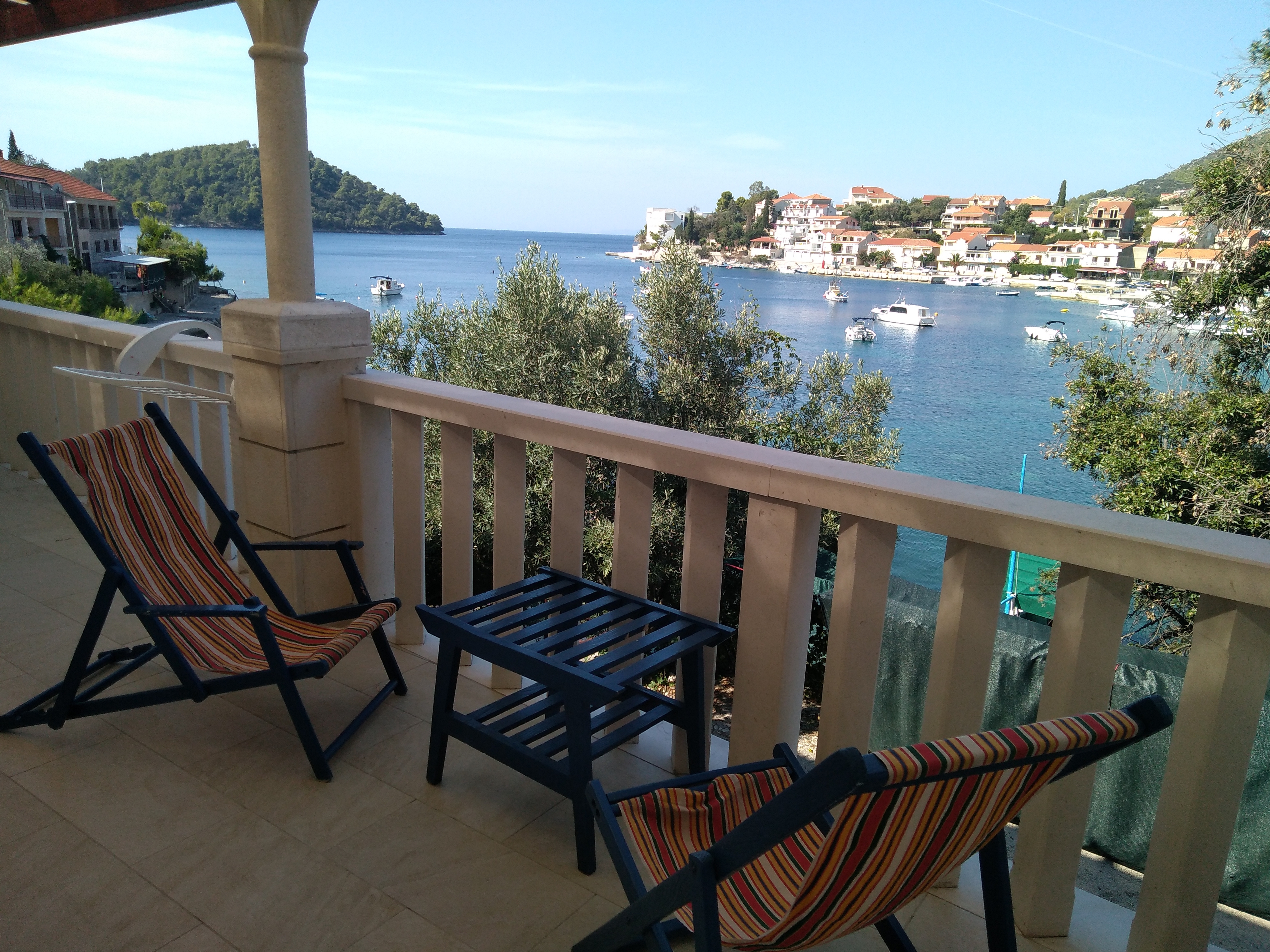 Three bedroom apartment near beach Brna, Korčula (A-4425-b)