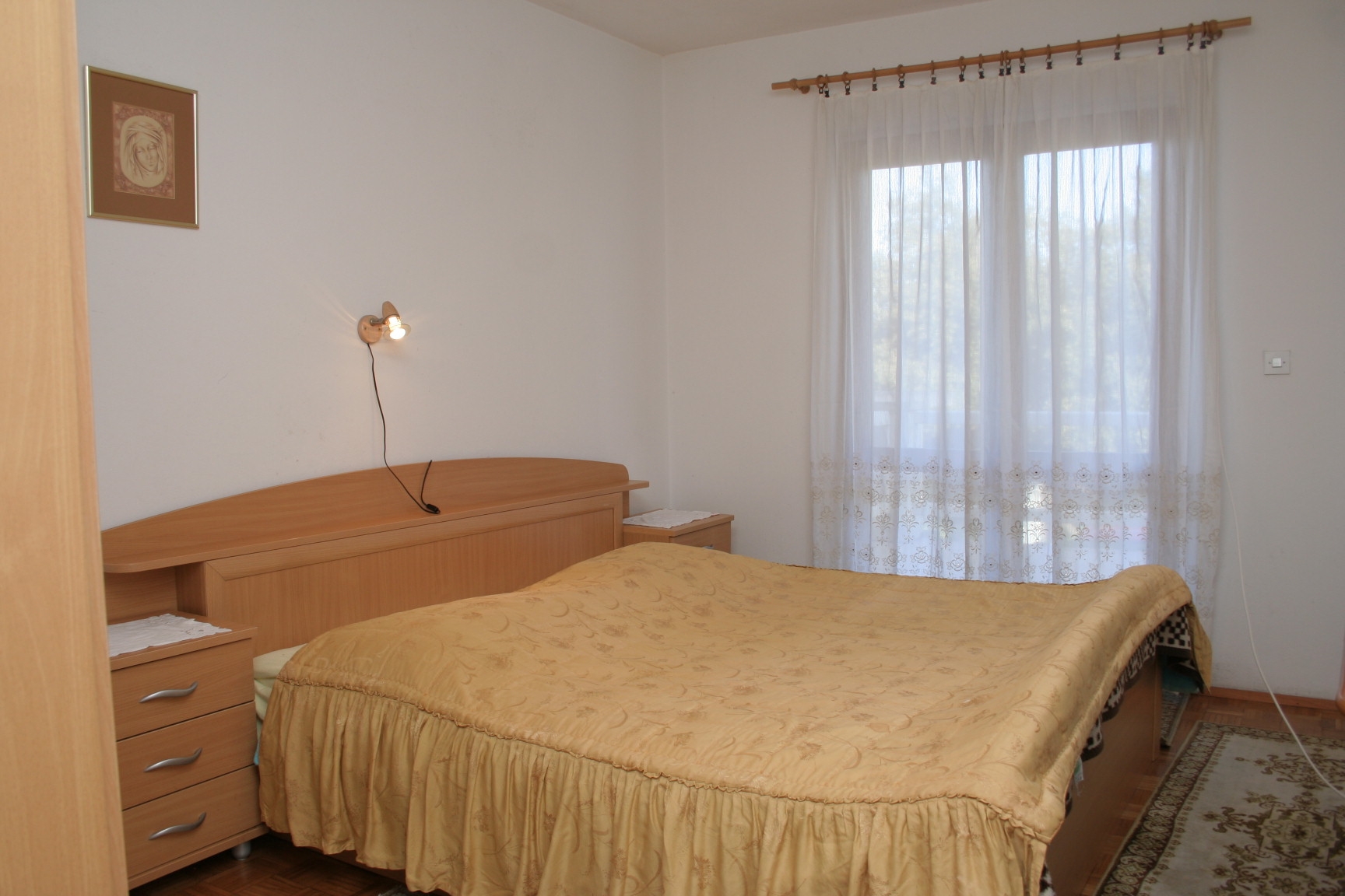 Three bedroom apartment with terrace Žrnovska Banja, Korčula  A-a