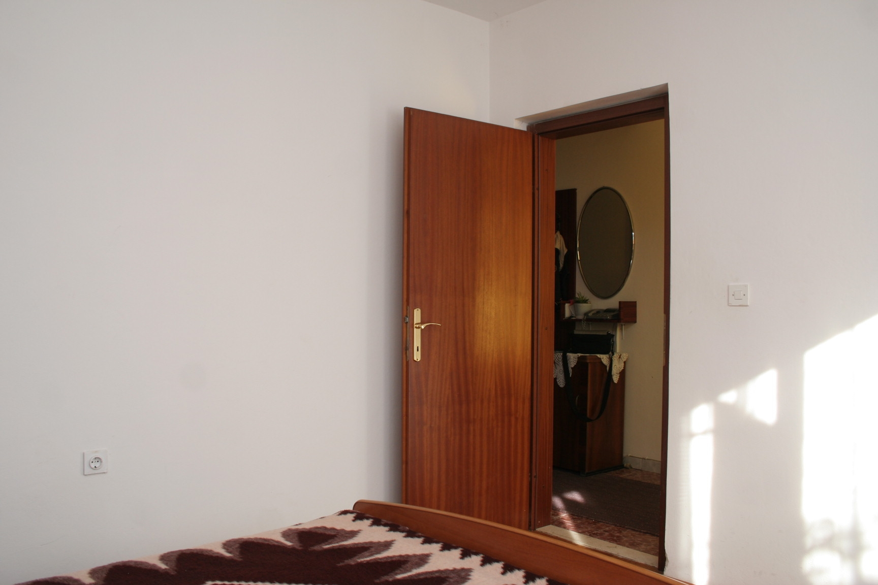 Three bedroom apartment with terrace Žrnovska Banja, Korčula  A-a