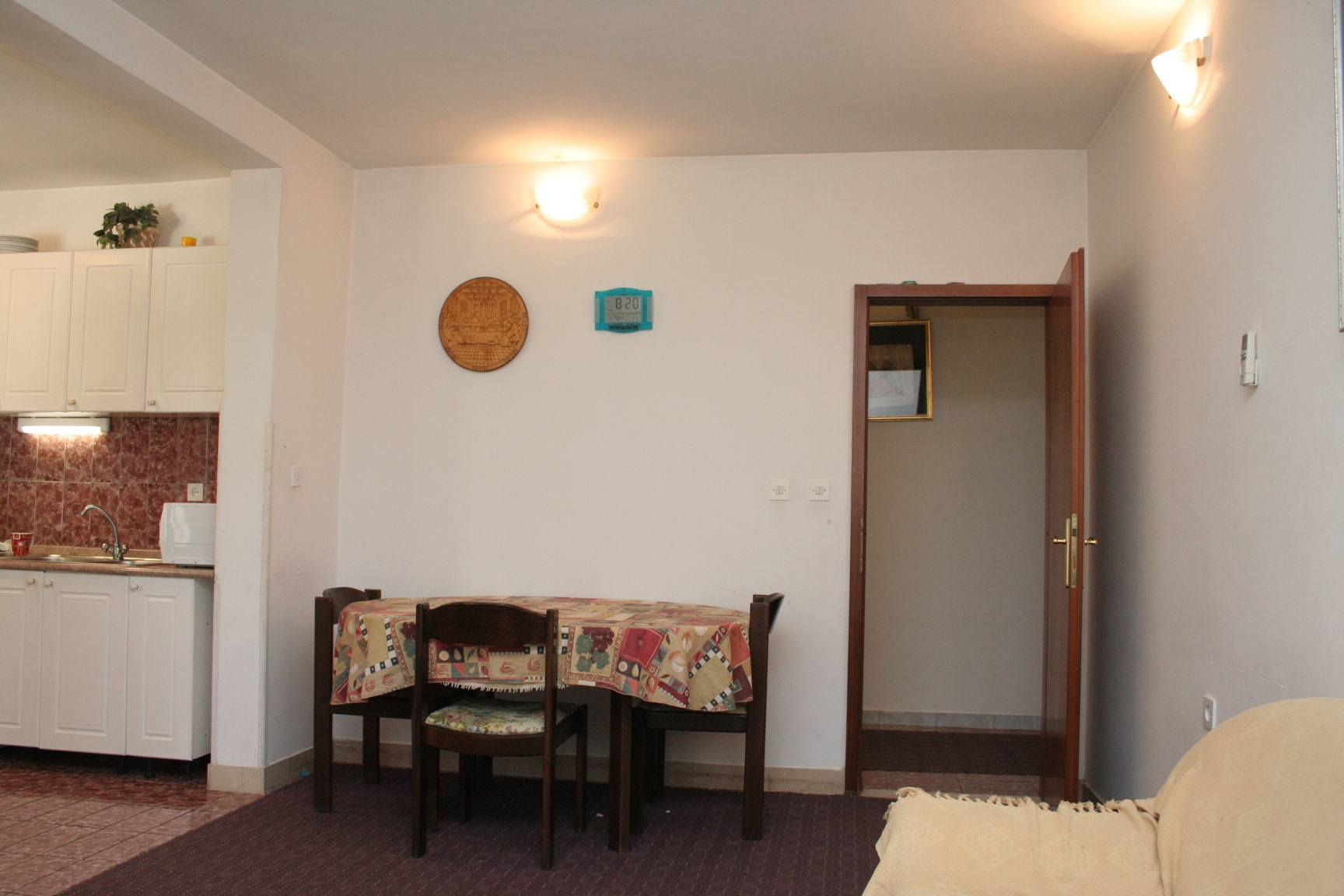 Three bedroom apartment with terrace Žrnovska Banja, Korčula  A-a