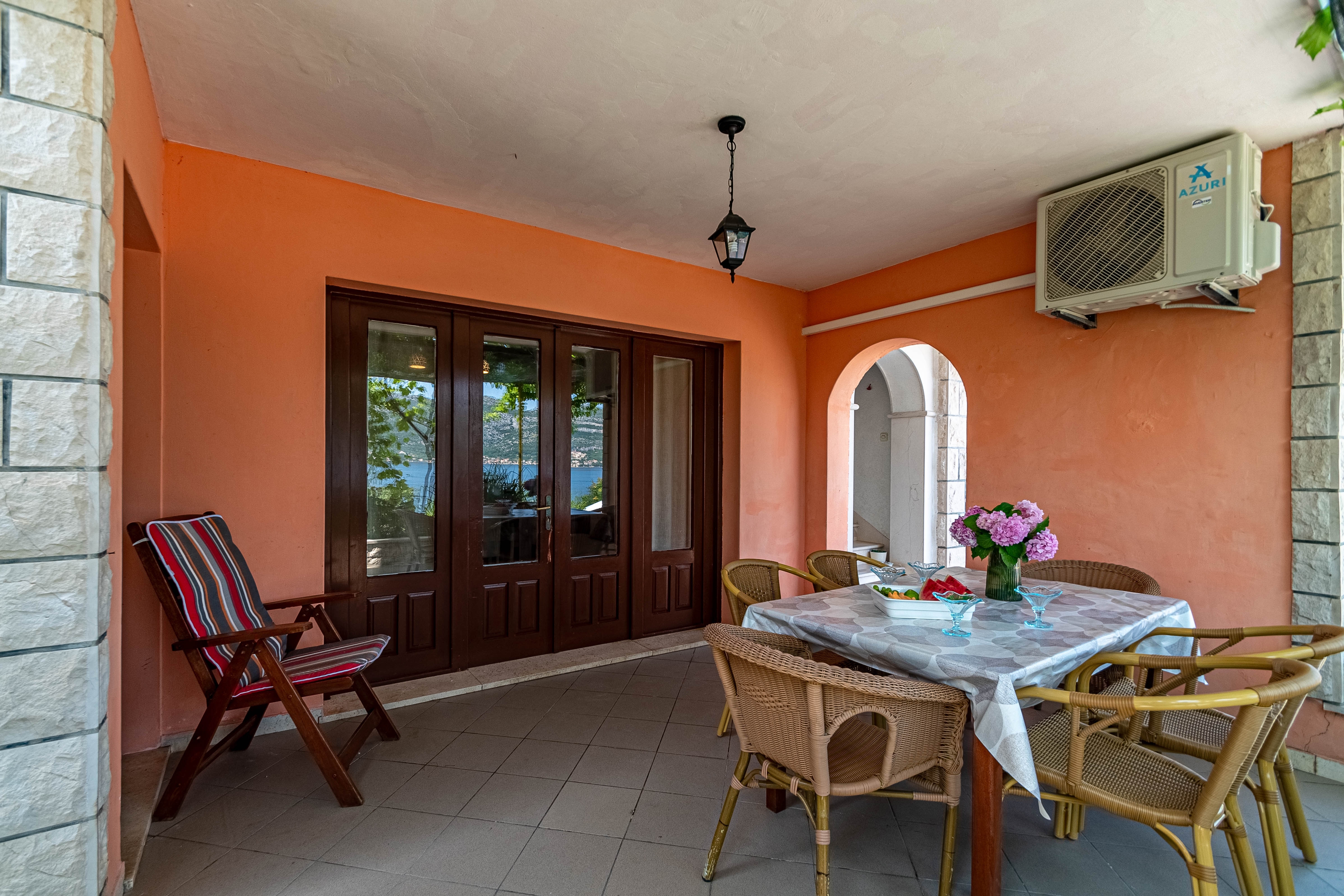 Two bedroom apartment near beach Tri Žala, Korčula  A-a