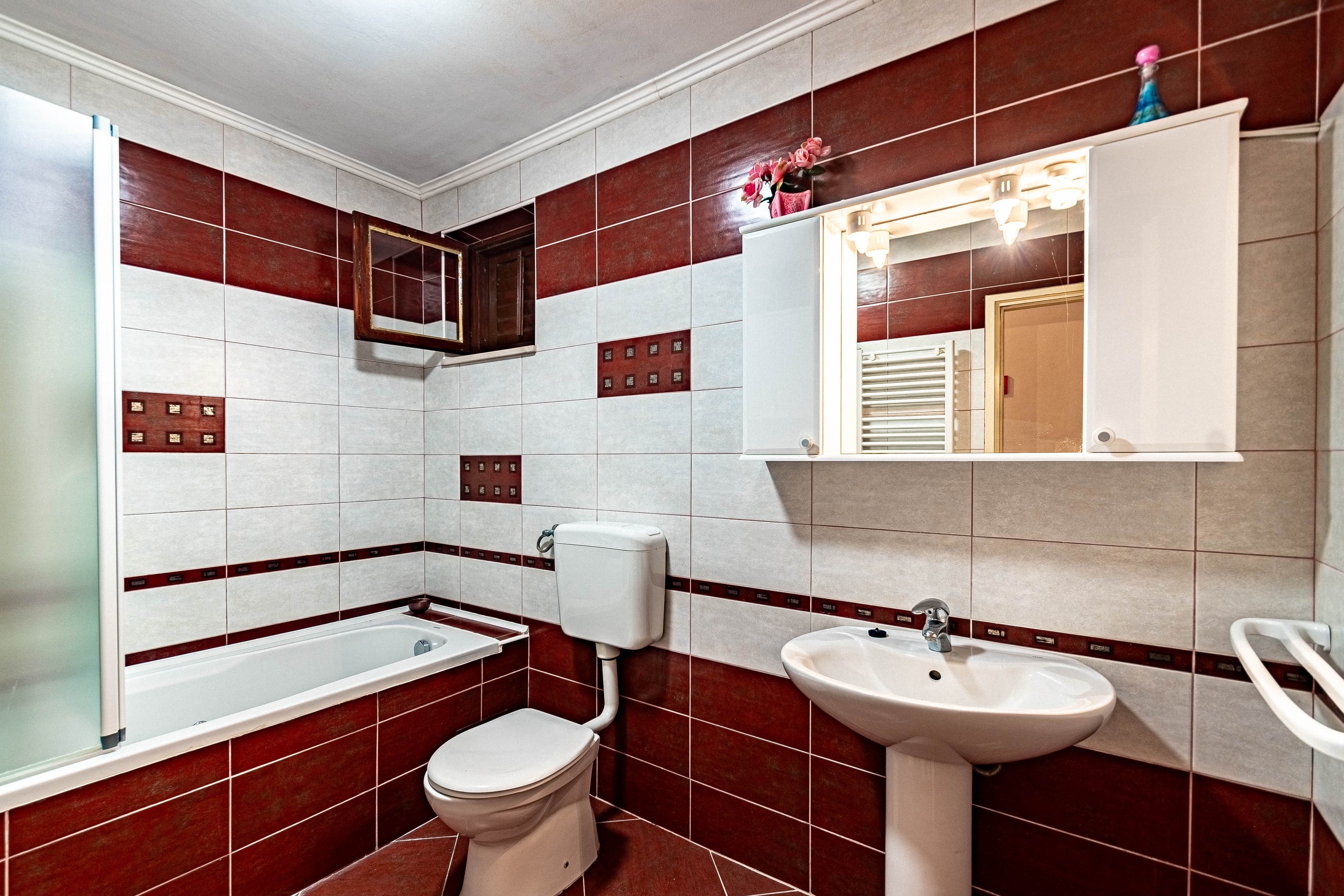Three bedroom apartment near beach Tri Žala, Korčula  A-b