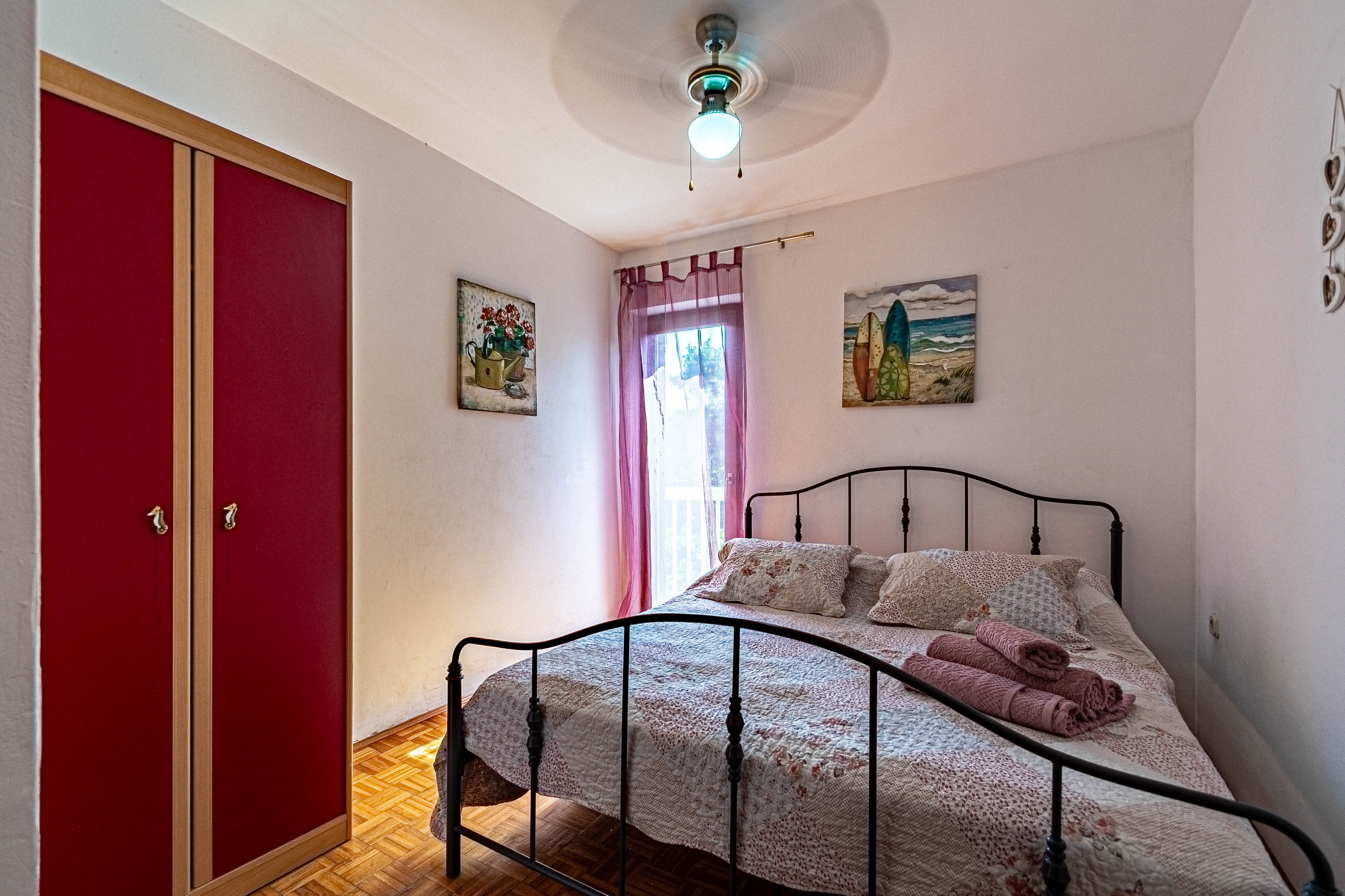 Three bedroom apartment near beach Tri Žala, Korčula  A-b