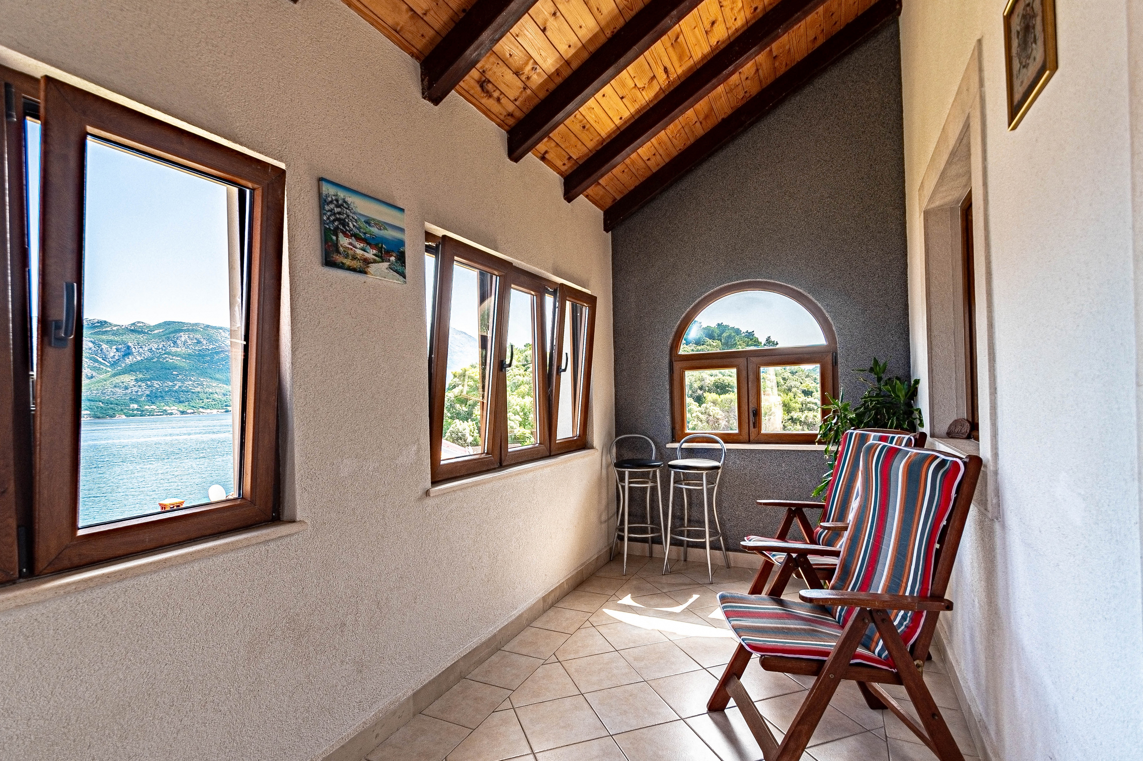 Three bedroom apartment near beach Tri Žala, Korčula  A-b