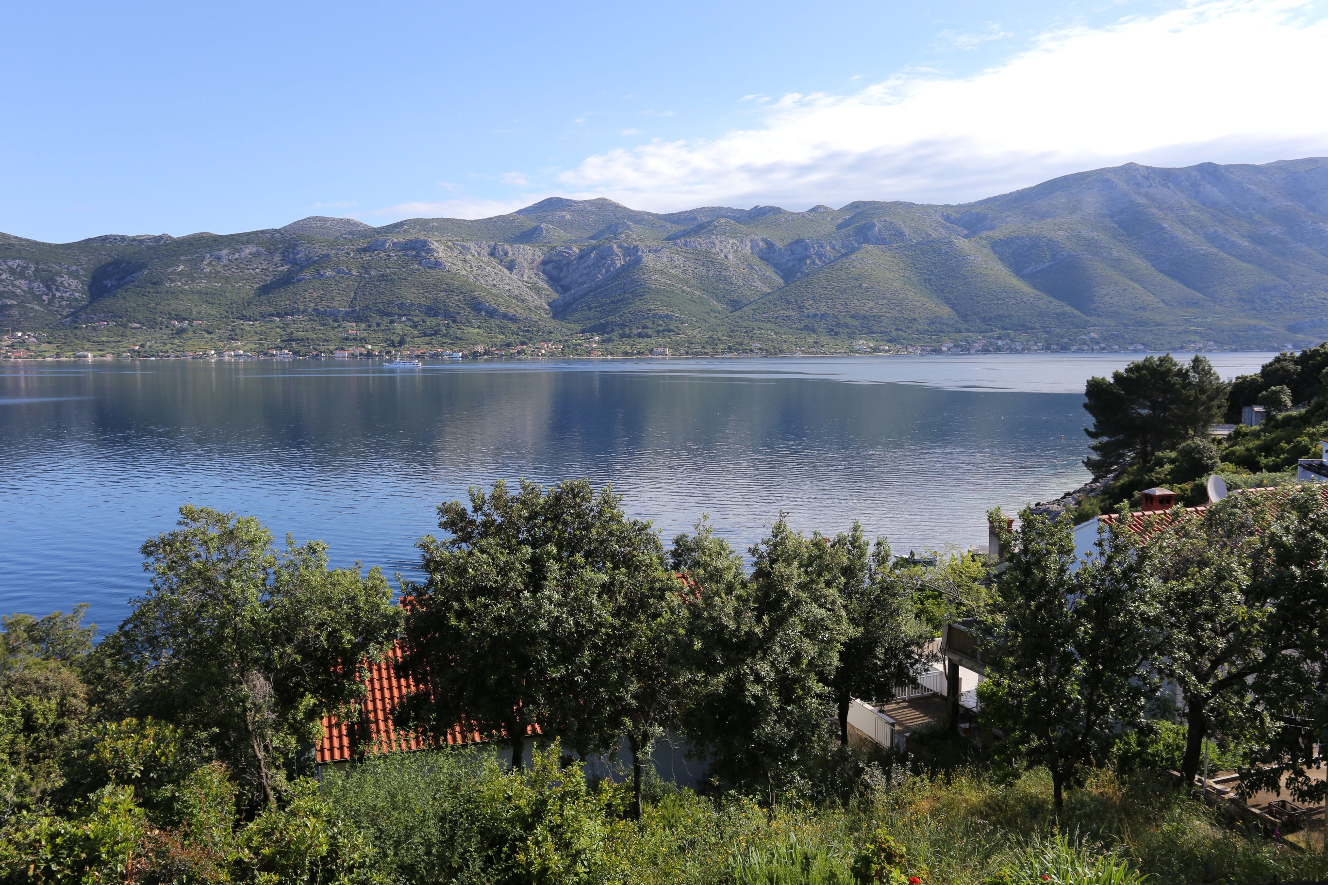 Three bedroom apartment near beach Tri Žala, Korčula  A-b