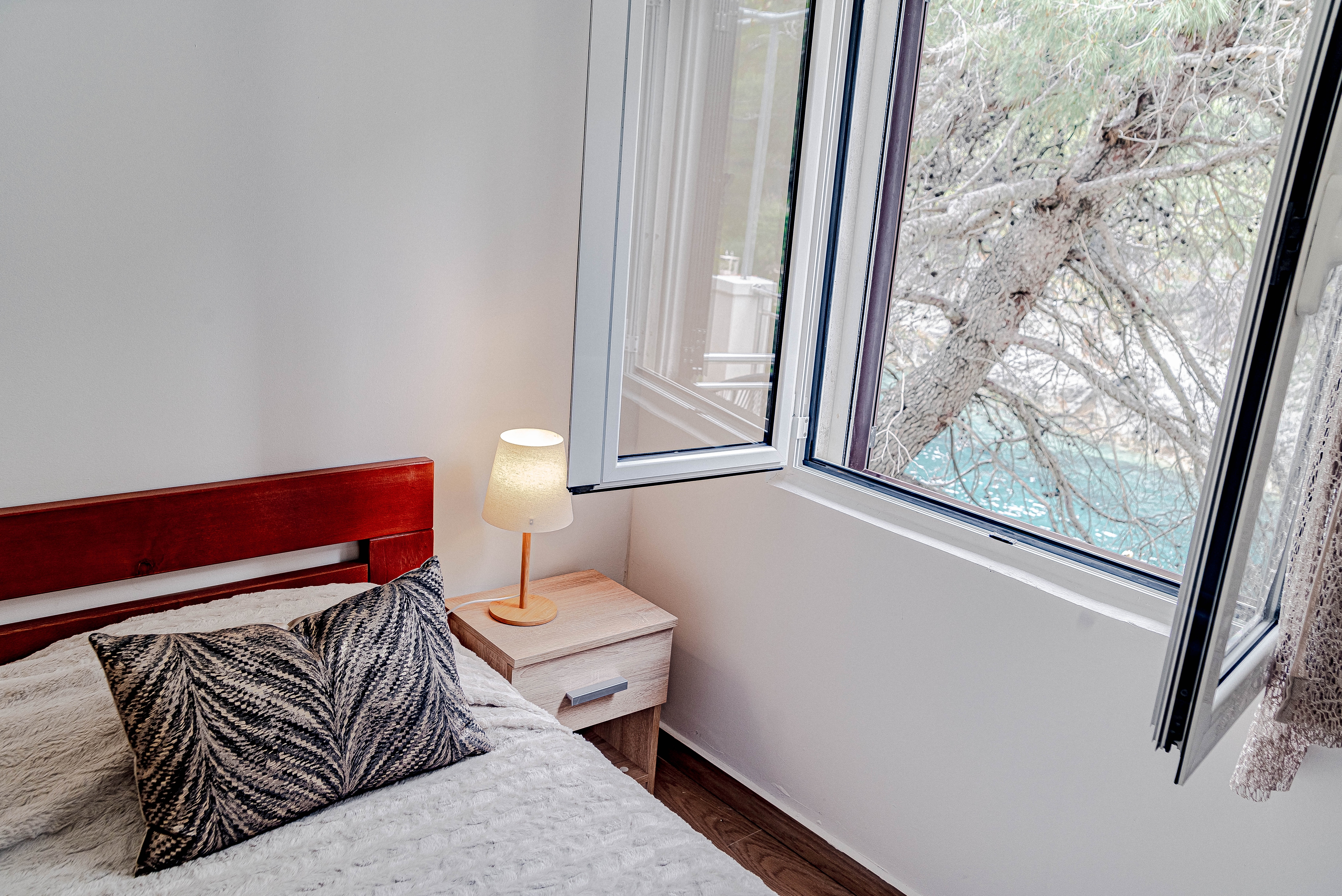Two bedroom apartment near beach Cove Bratinja Luka, Korčula  A-a