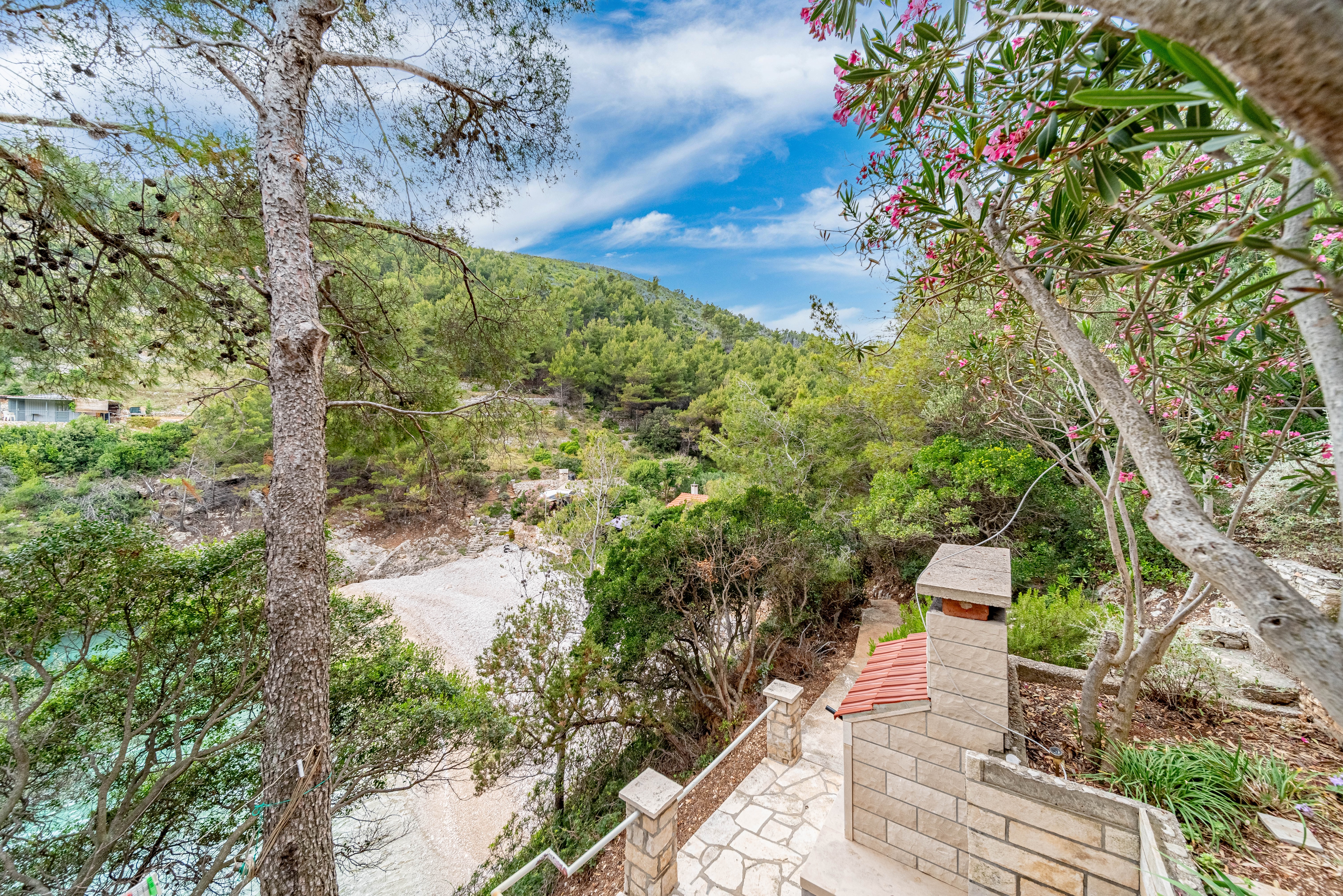 Two bedroom apartment near beach Cove Bratinja Luka, Korčula  A-a