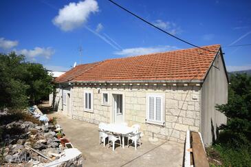 Property Lumbarda, Korčula, Property 4436 - Rooms with pebble beach.