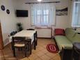 Dining room Lumbarda, Dining room in the apartment, (pet friendly) and WiFi.