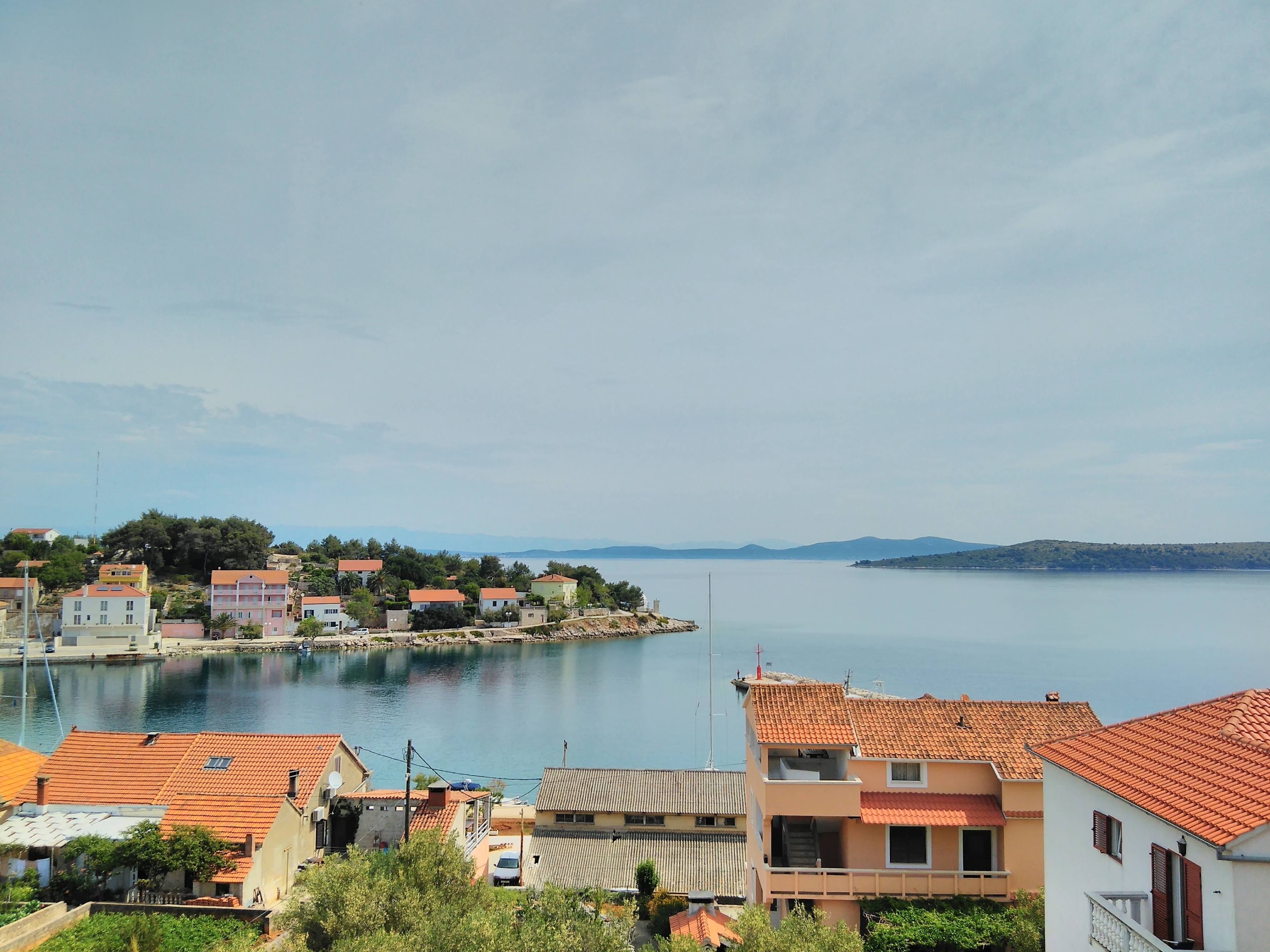 Two bedroom apartment with terrace and sea view Sali, Dugi otok  A-c