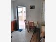 Dining room Sali, Dining room in the studio-apartment, (pet friendly) and WiFi.