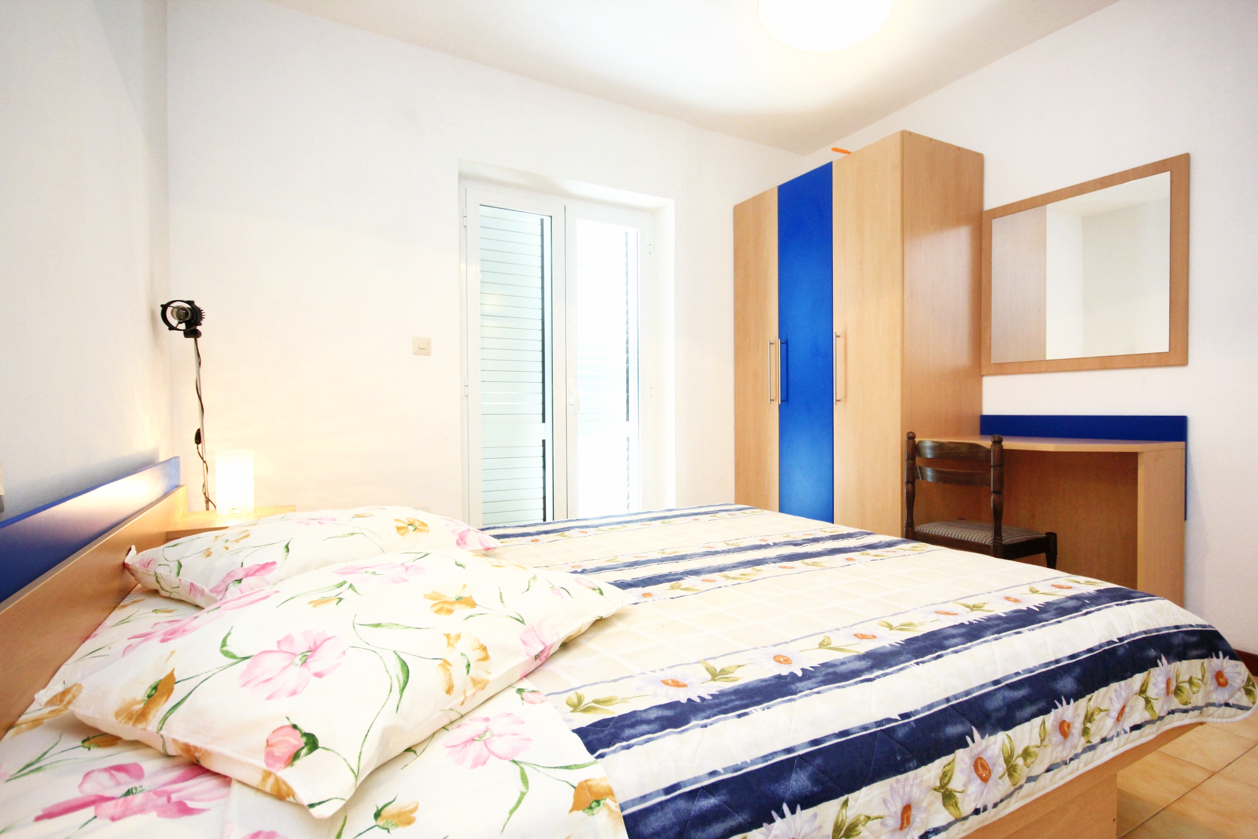 Two bedroom apartment near beach Lumbarda, Korčula (A-4440-c)