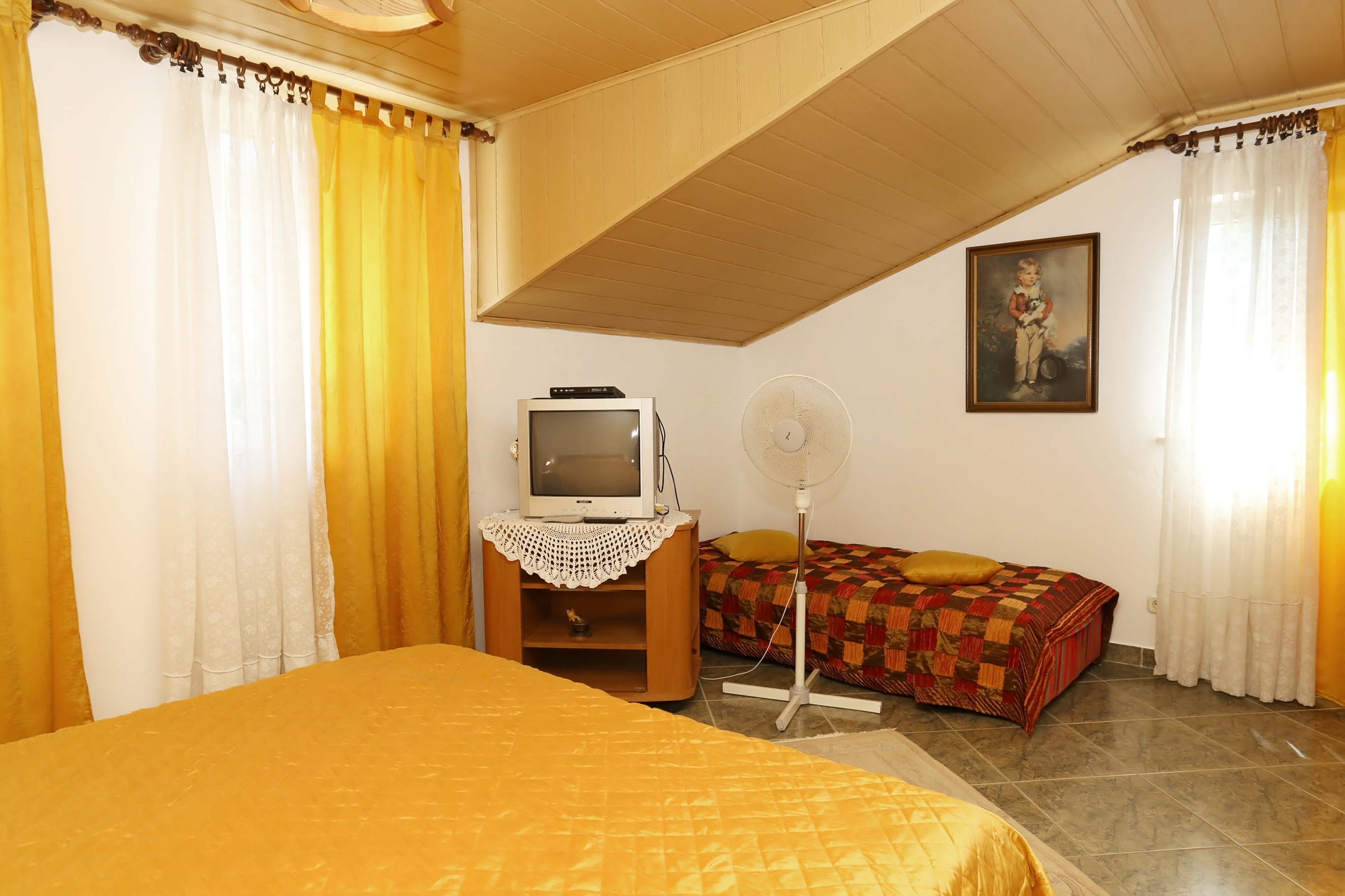 Three bedroom apartment near beach Lumbarda, Korčula  A-a
