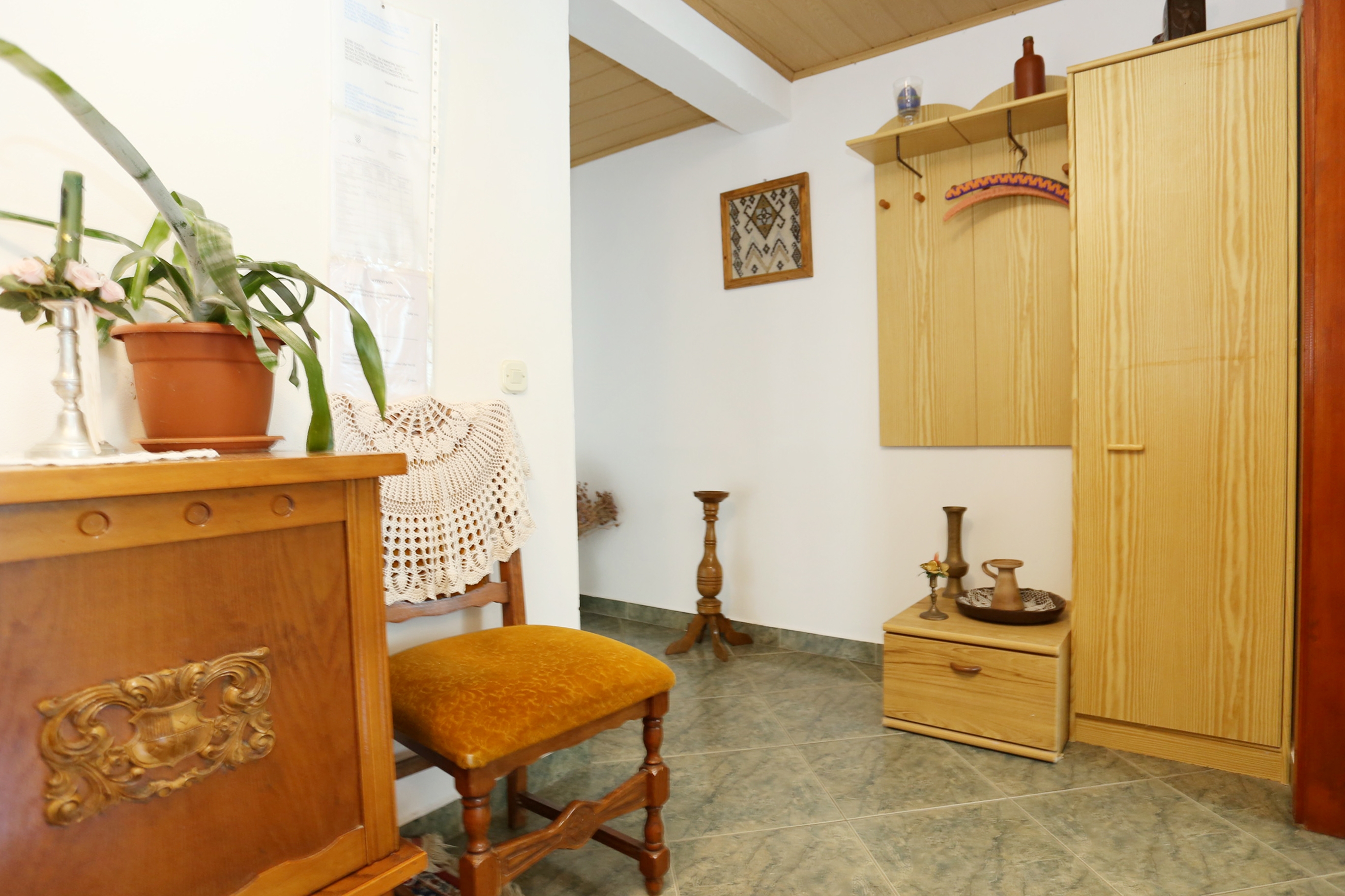 Three bedroom apartment near beach Lumbarda, Korčula  A-a