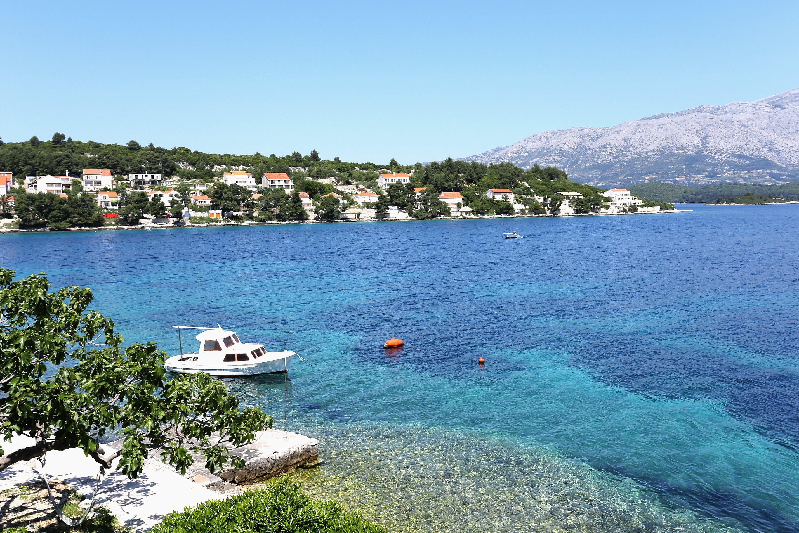 One bedroom apartment near beach Lumbarda, Korčula  A-a