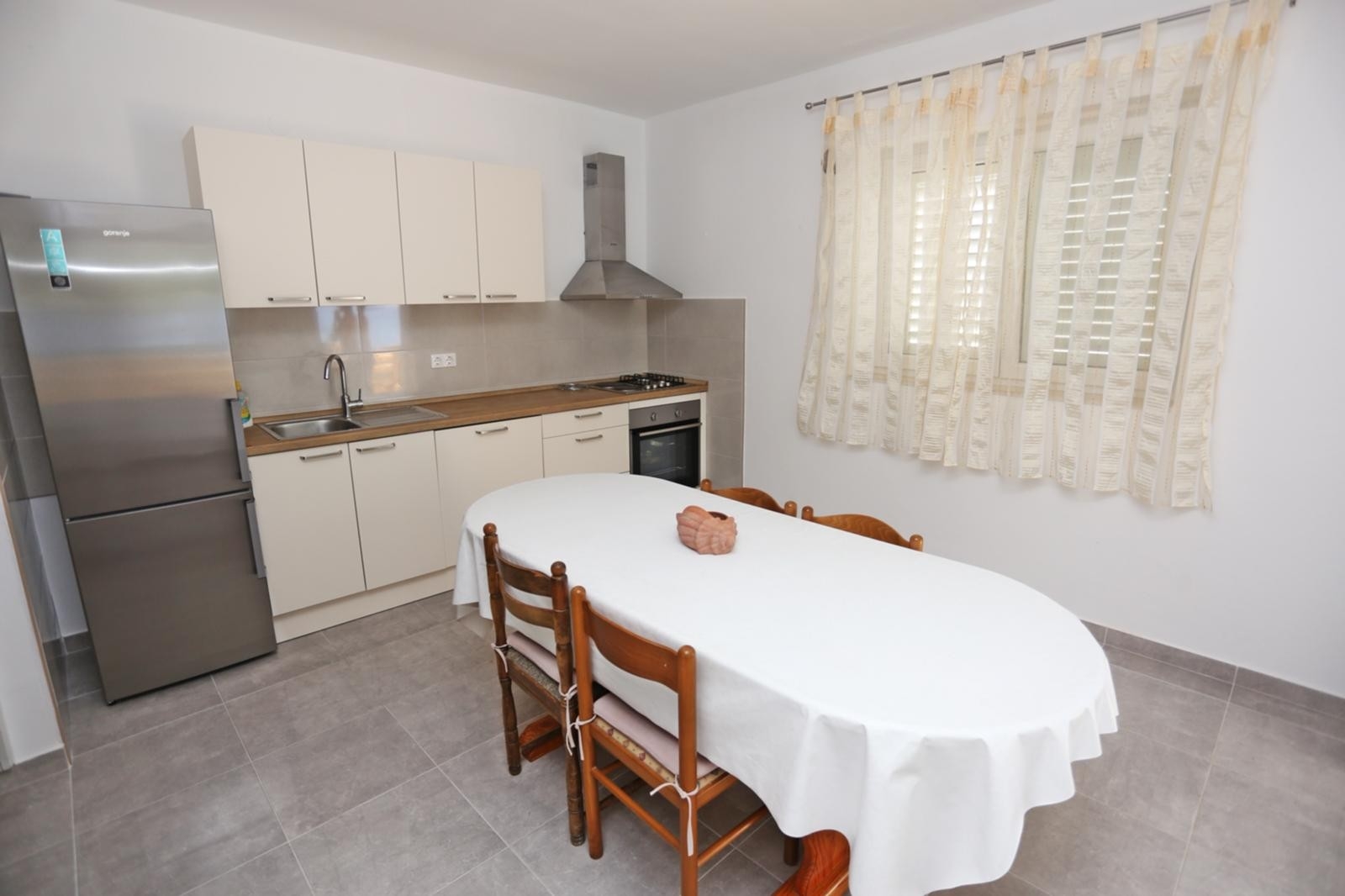 Two bedroom apartment near beach Lumbarda, Korčula  A-c