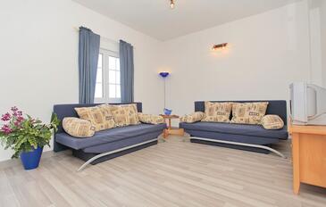 Living room Lumbarda, Living room in the apartment, dostupna klima i WIFI.