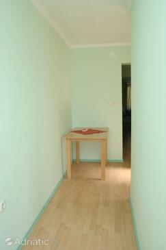 Dining room Prižba, Dining room in the apartment, dopusteni kucni ljubimci.