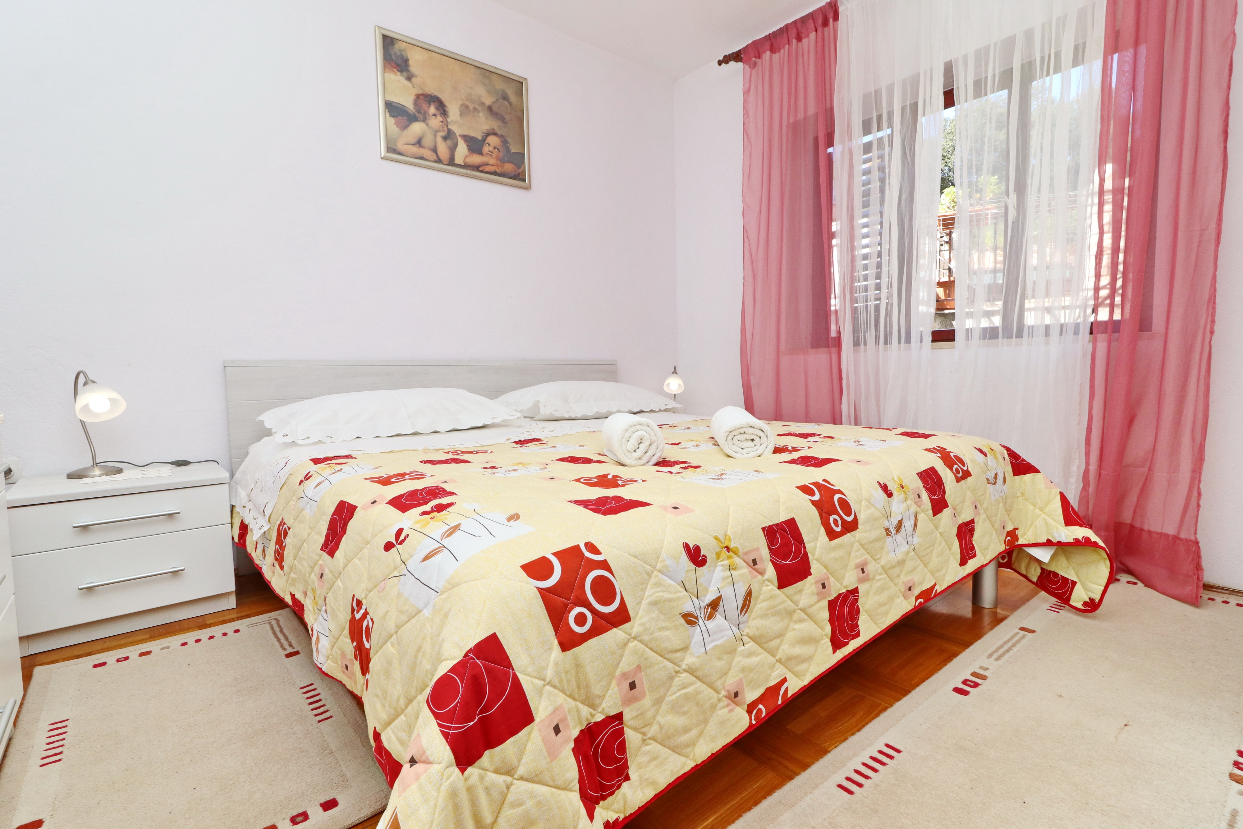 Three bedroom apartment near beach Brna, Korčula  A-a