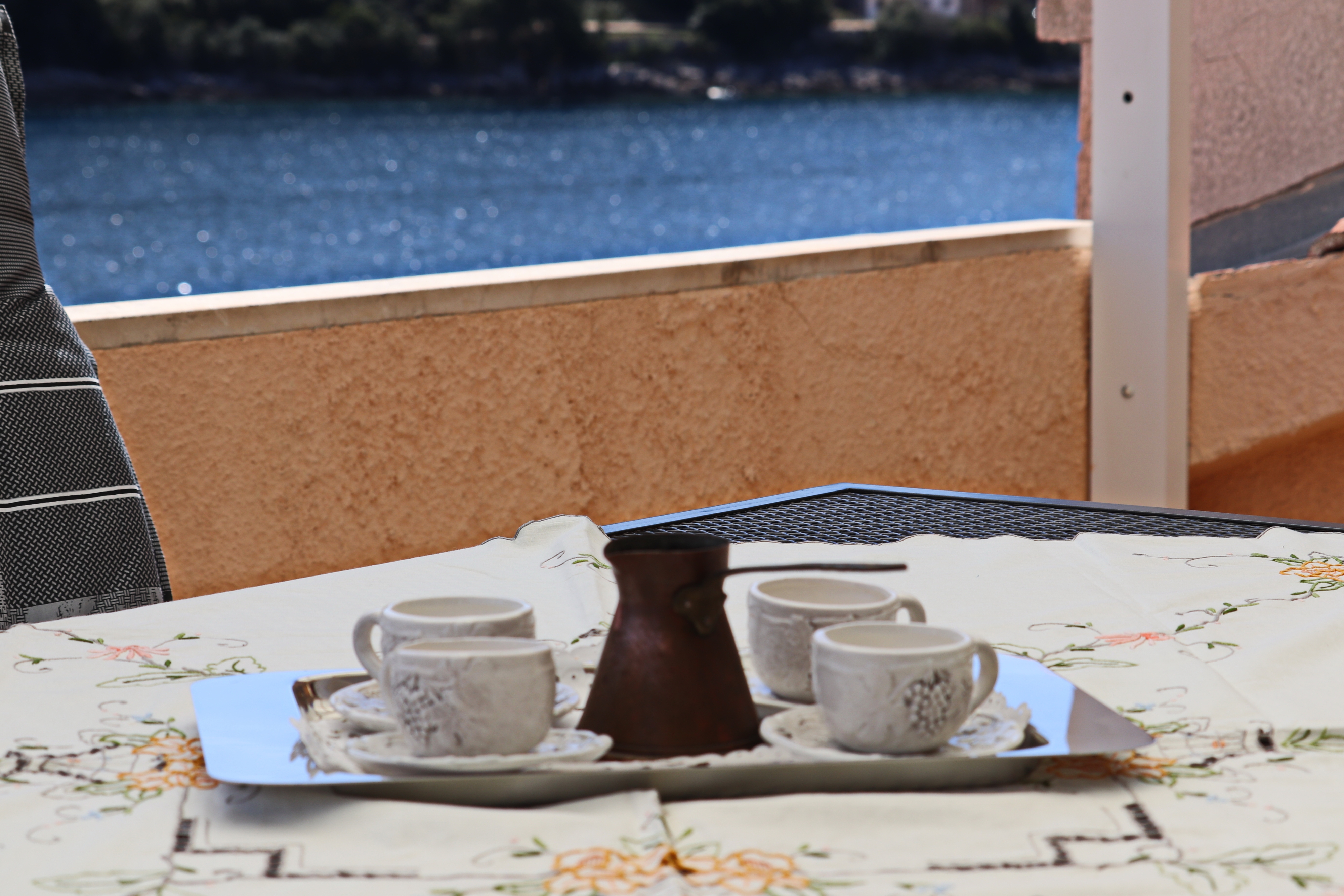 Three bedroom apartment near beach Brna, Korčula  A-b