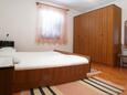 Bedroom 1 Karbuni, Bedroom 1 in the apartment, (pet friendly) and WiFi.