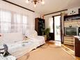 Living room Gradina, Living room in the apartment, air condition available, (pet friendly) and WiFi.
