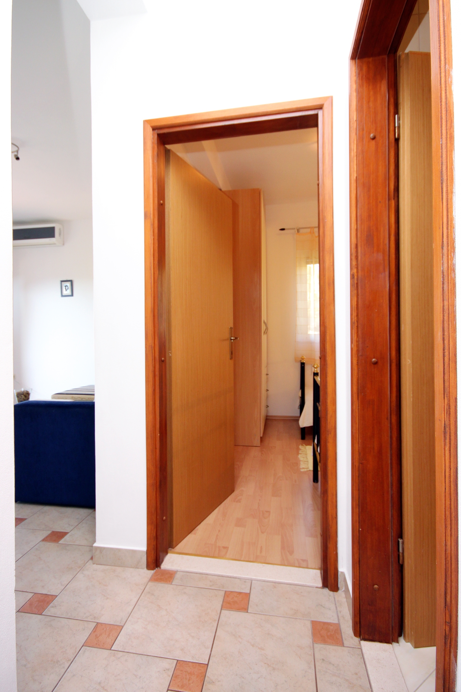 One bedroom apartment near beach Brna, Korčula  A-a